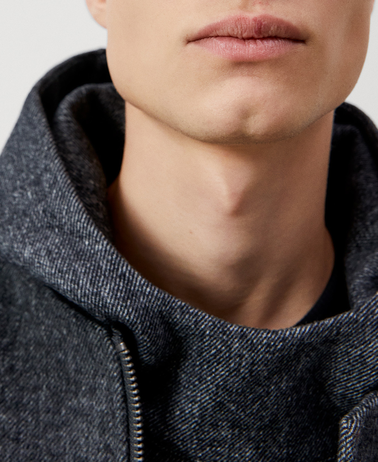 Merino wool bomber jacket image number 3