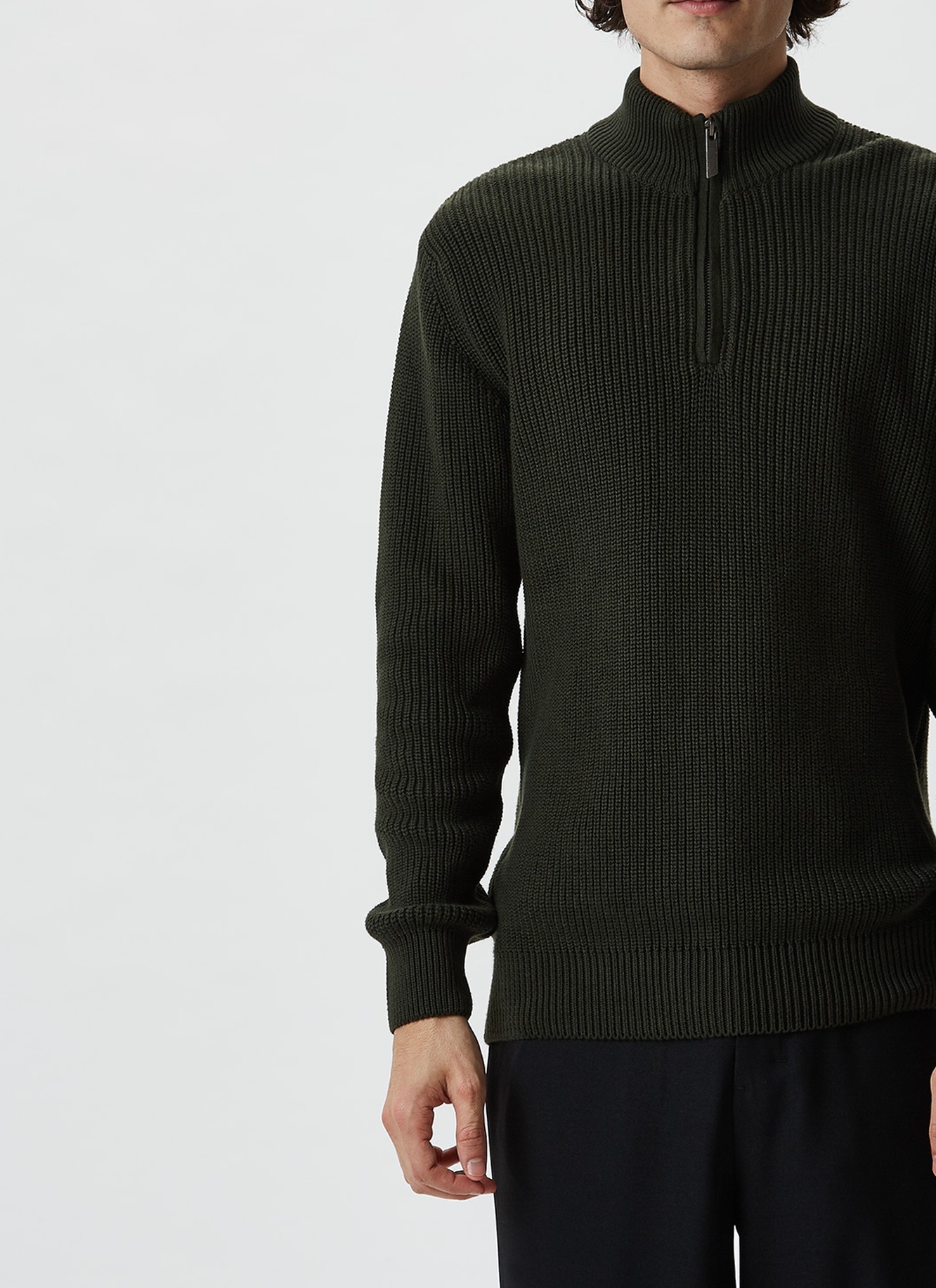 Knit sweater with front zipper image number 0