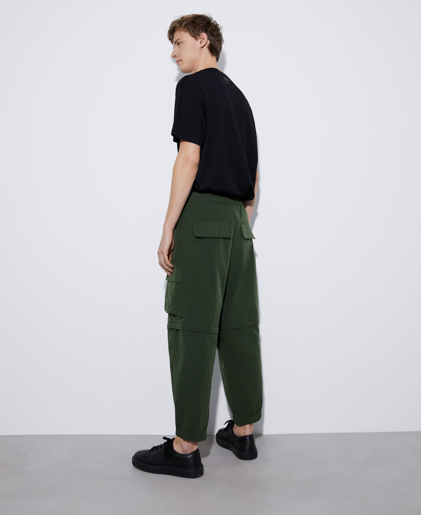 Detachable recycled polyester trousers image number 3