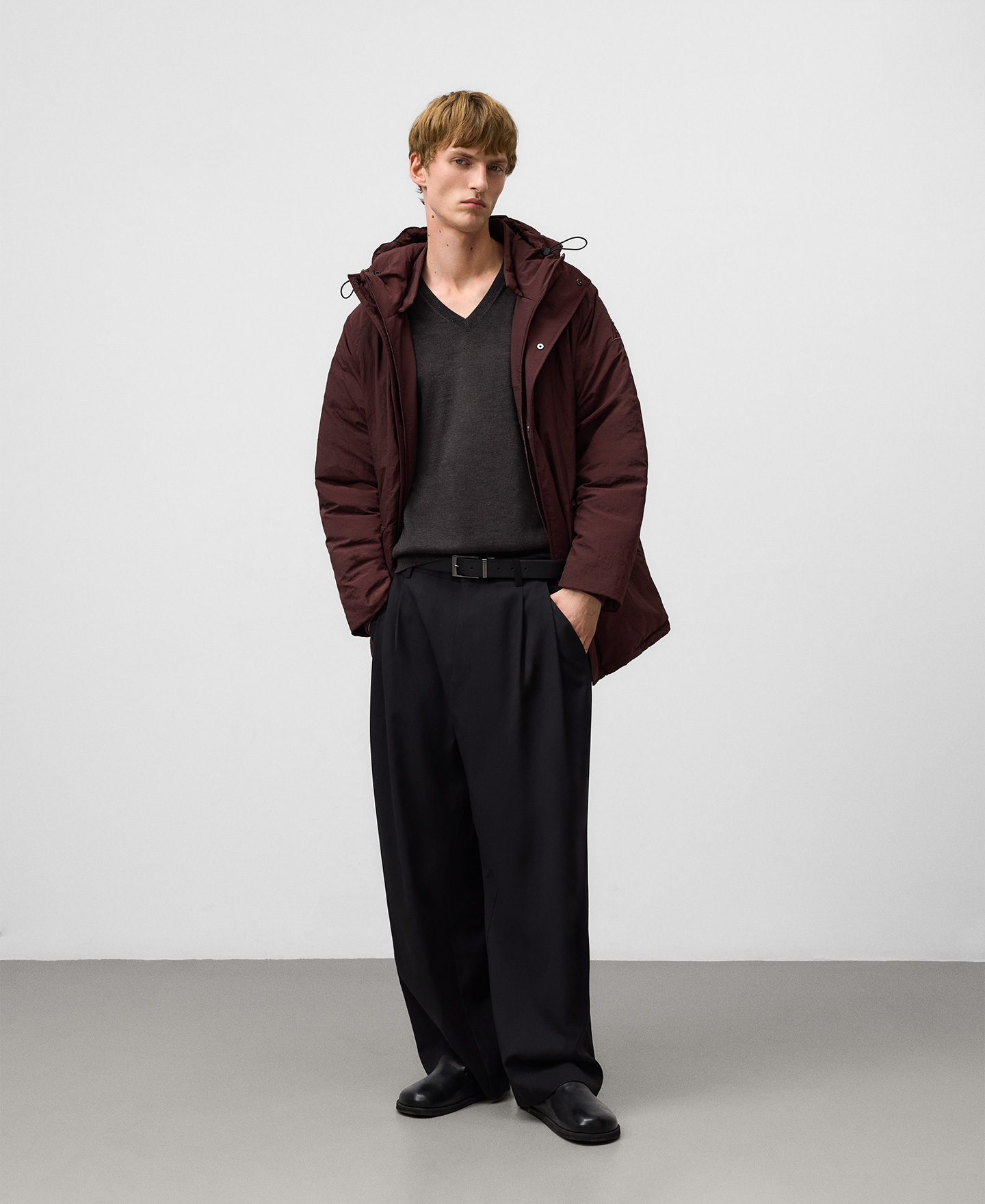 Padded parka with hood man image number 1