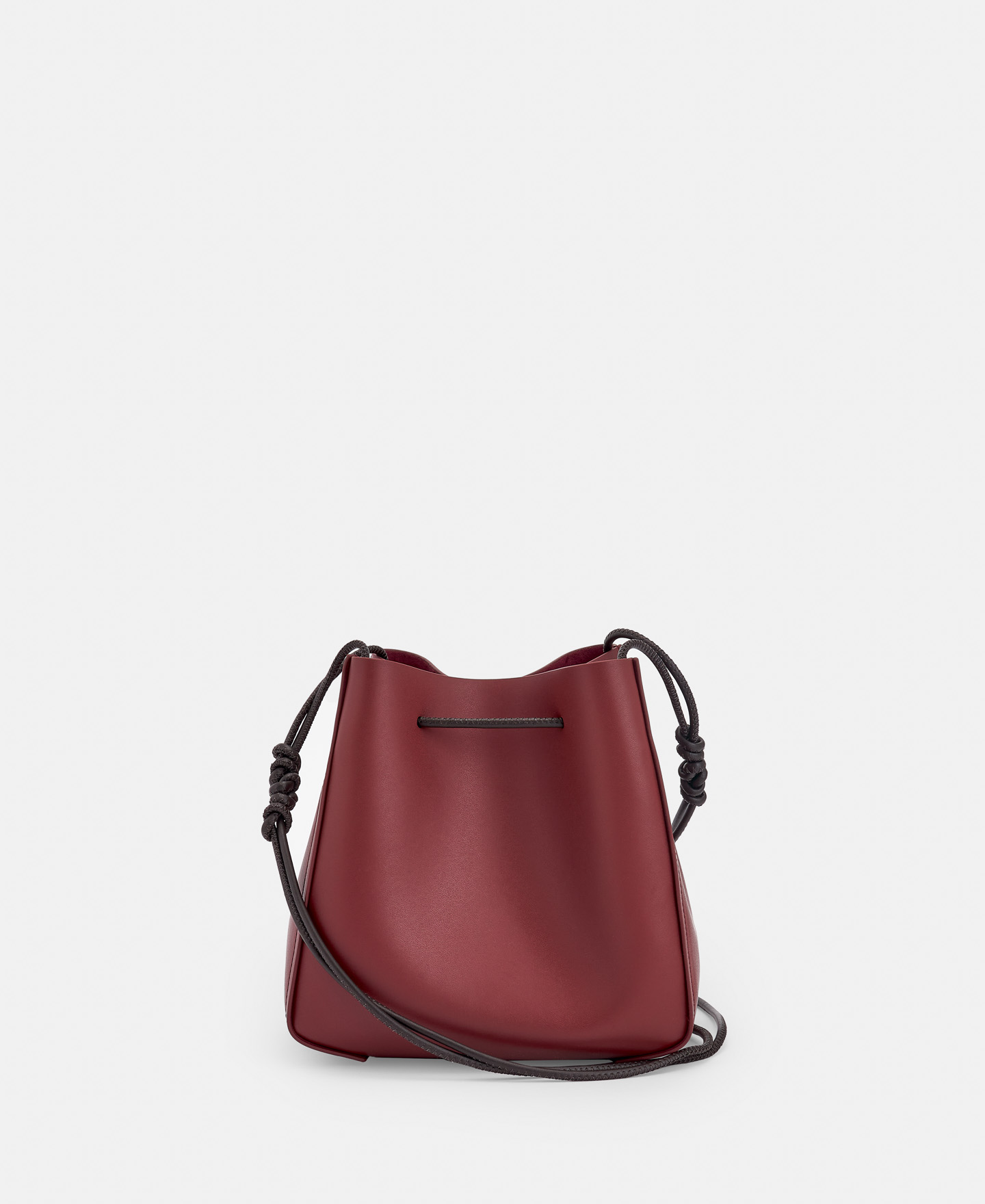Responsible leather bucket bag image number 1