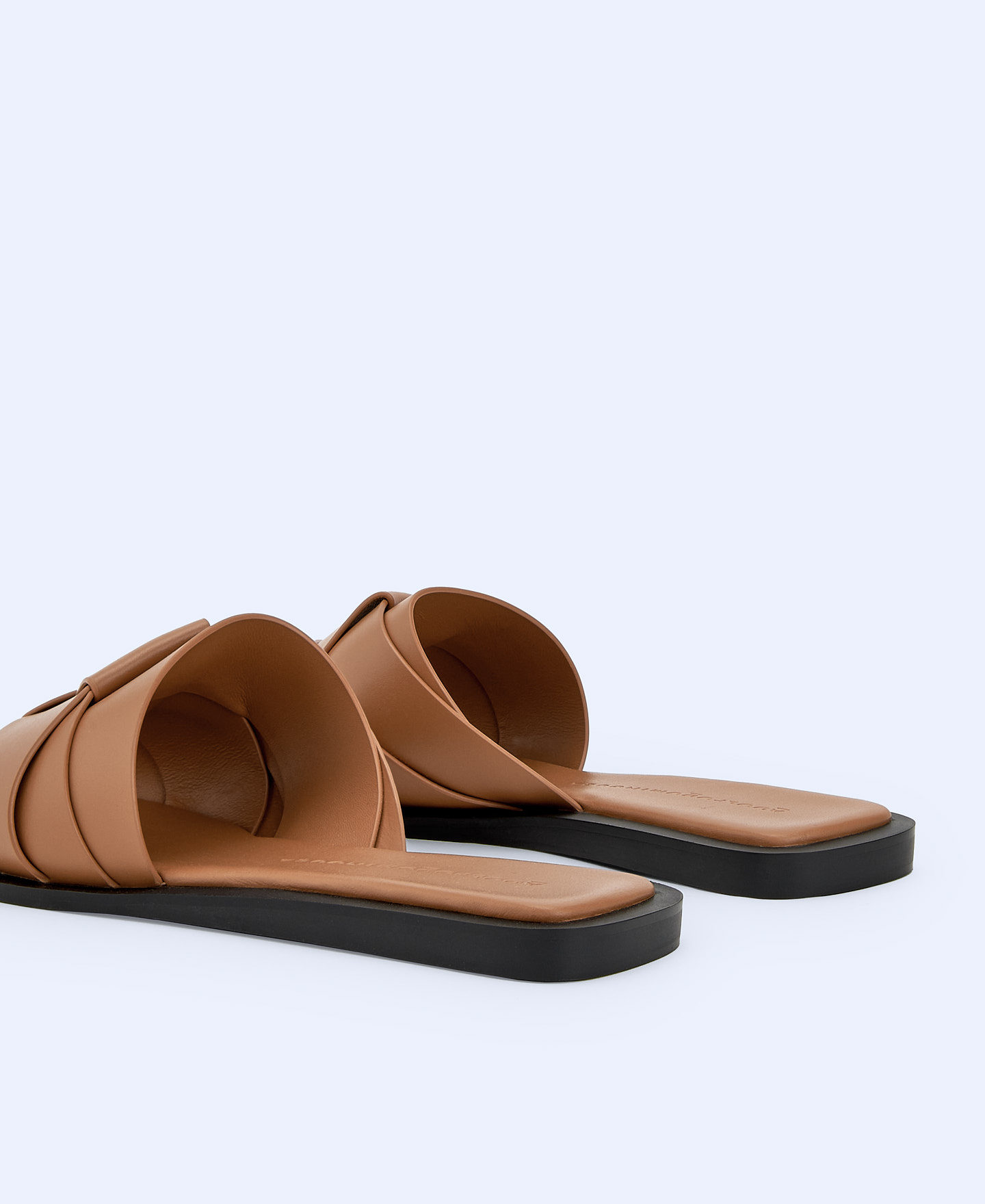 Flat leather sandal image number 2