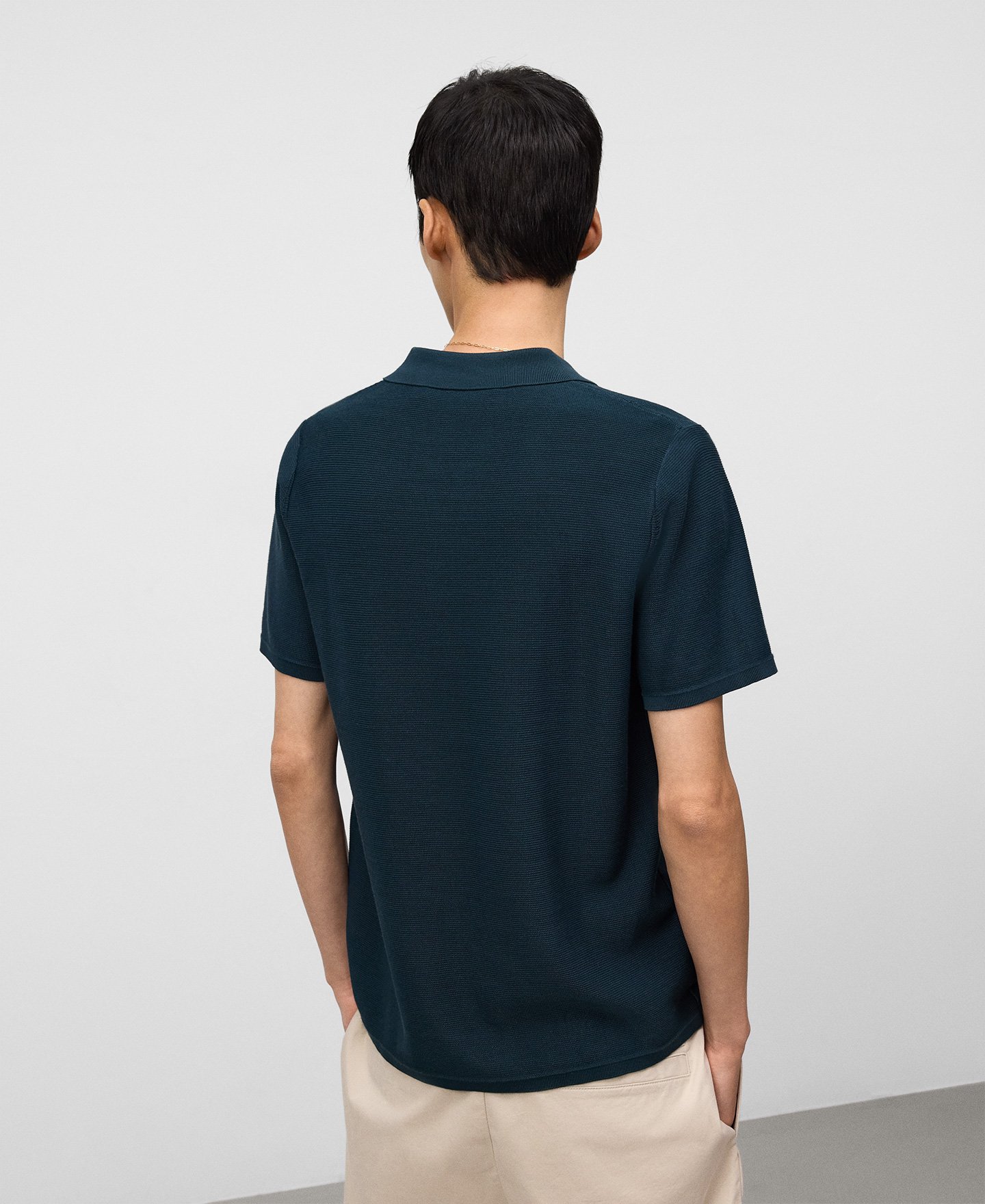 V-neck structured knit polo shirt man image number 2