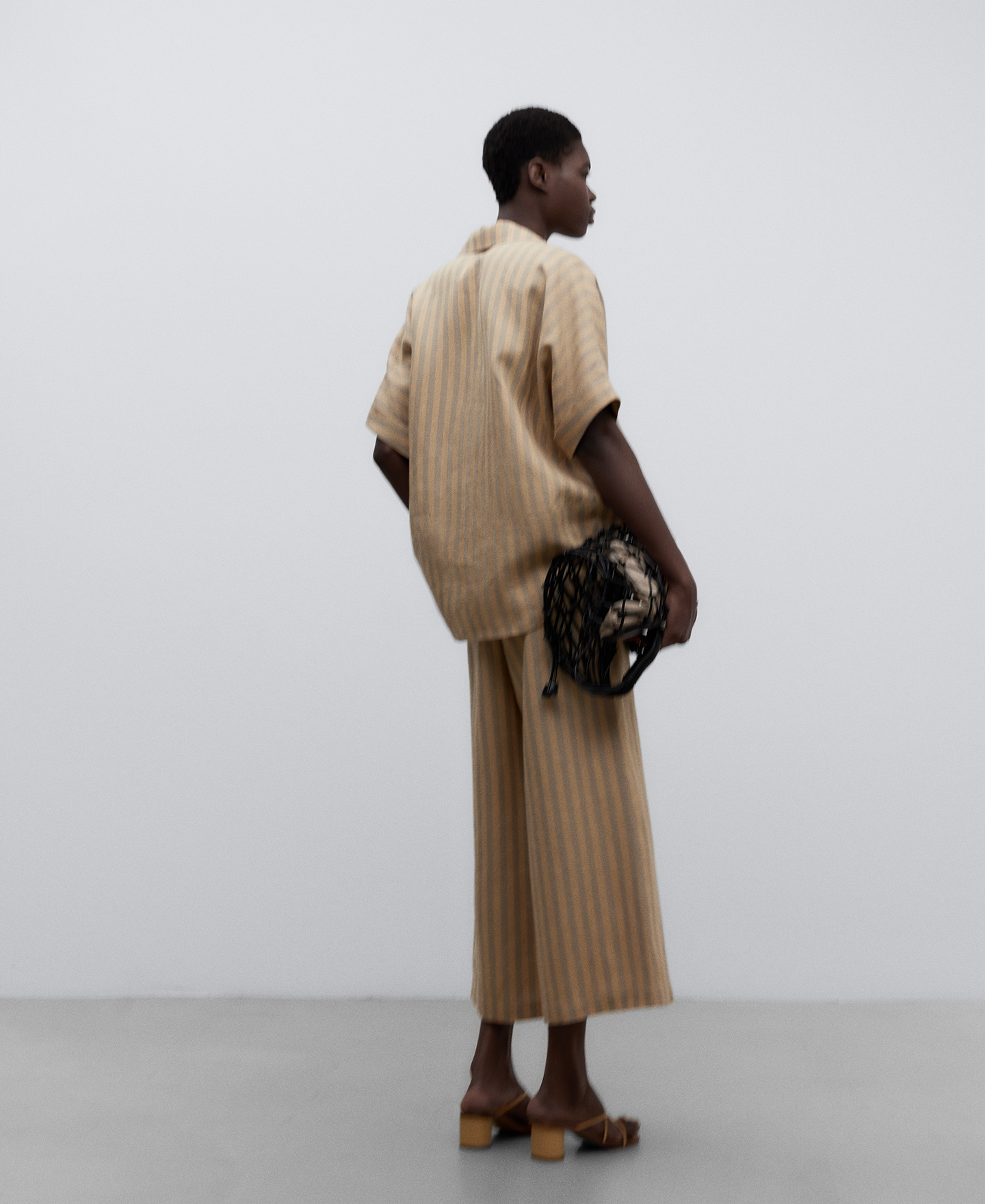 Striped linen shirt woman image number 2