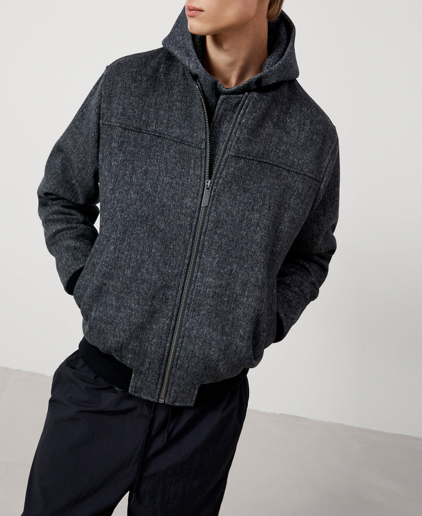 Merino wool bomber jacket image number 5