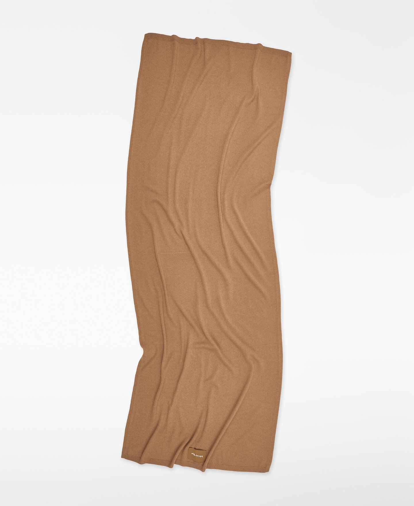 Merino wool plain-knit scarf image number 1