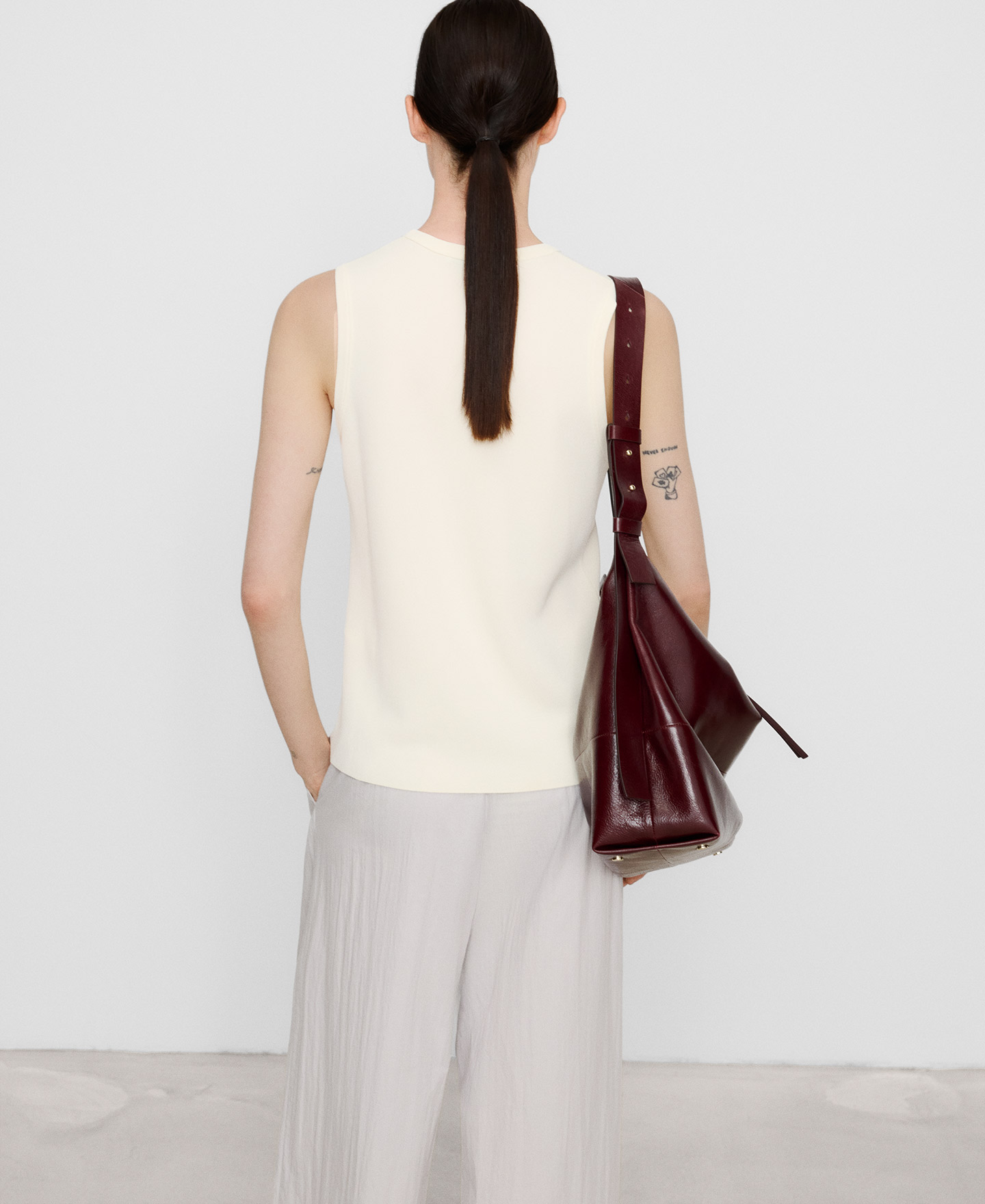 Knit tank top image number 2