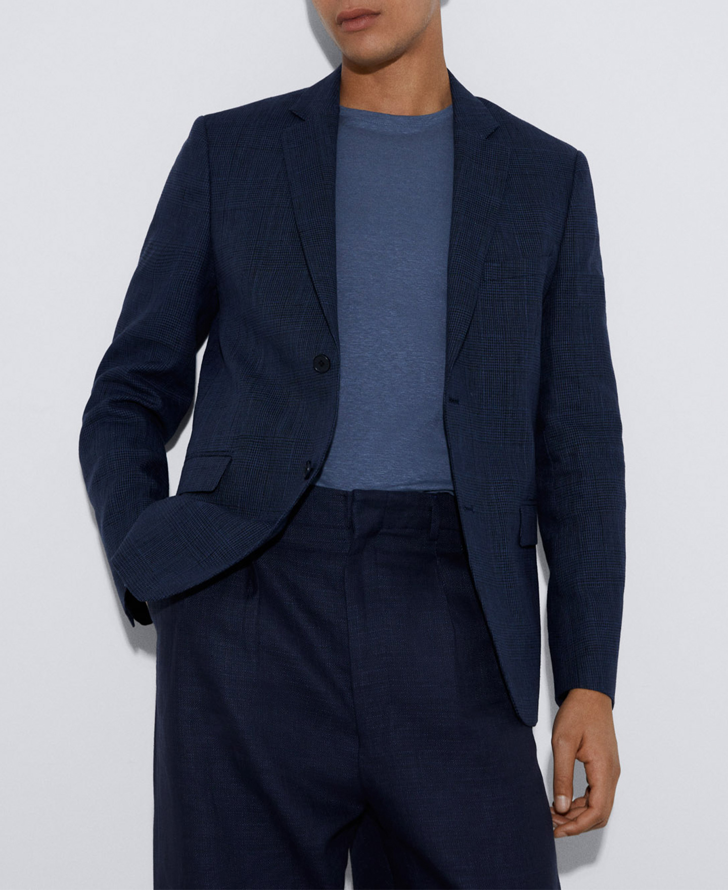 Blazer clásica en lino responsable image number 0