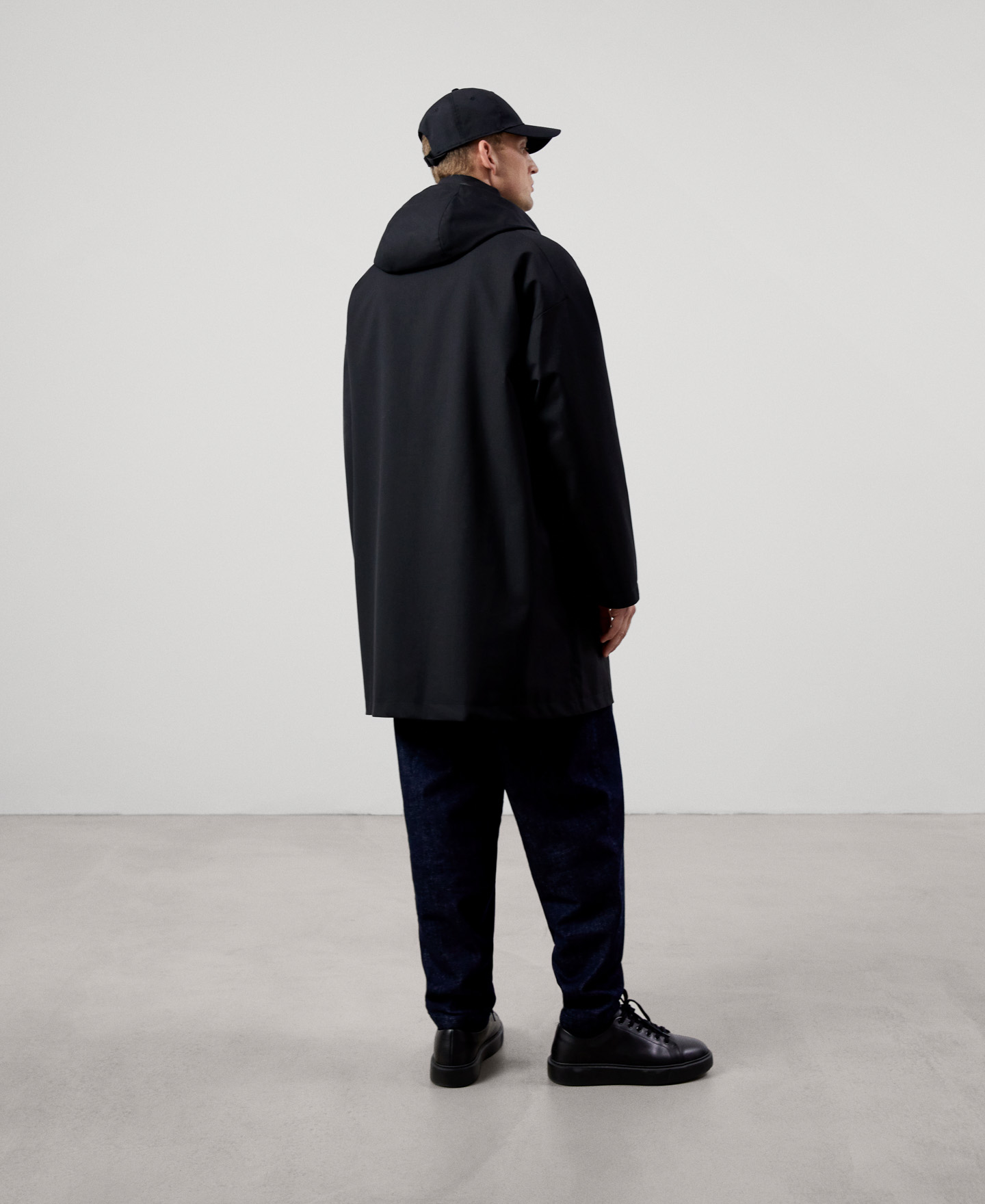 Four pockets parka image number 2