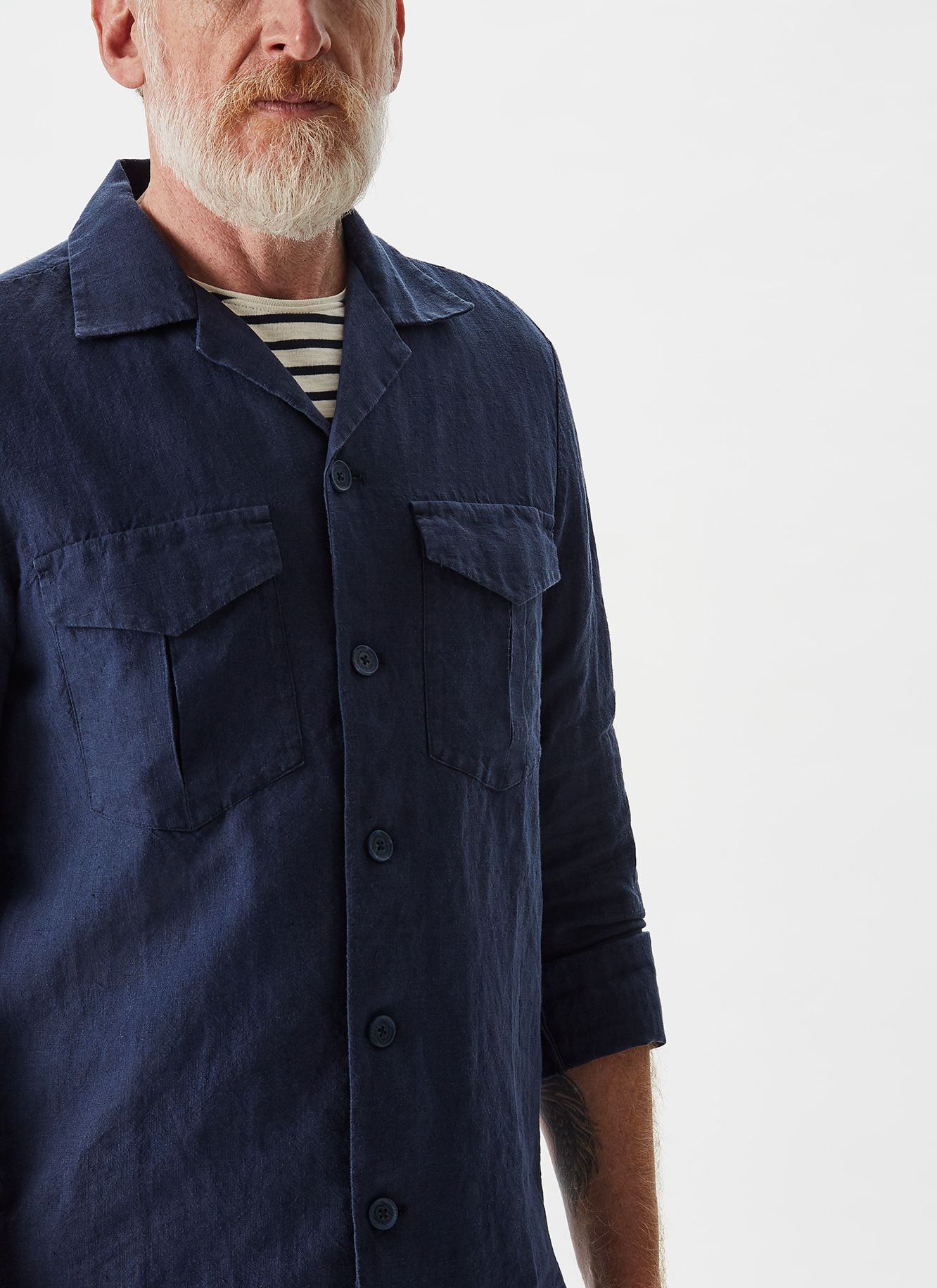 Linen overshirt with chest pockets image number 0