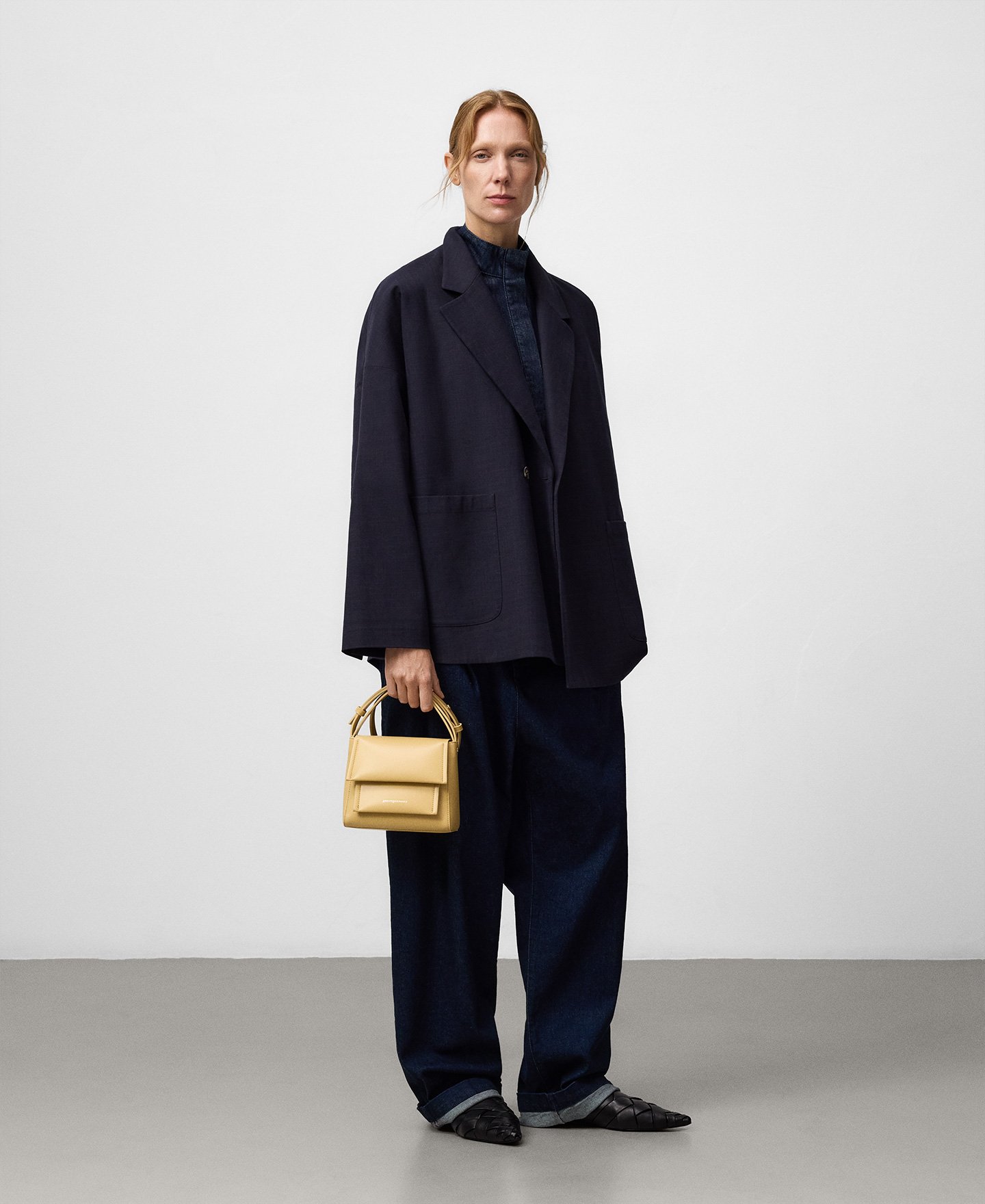 Leather-Non-Leather mini crossbody woman image number 4