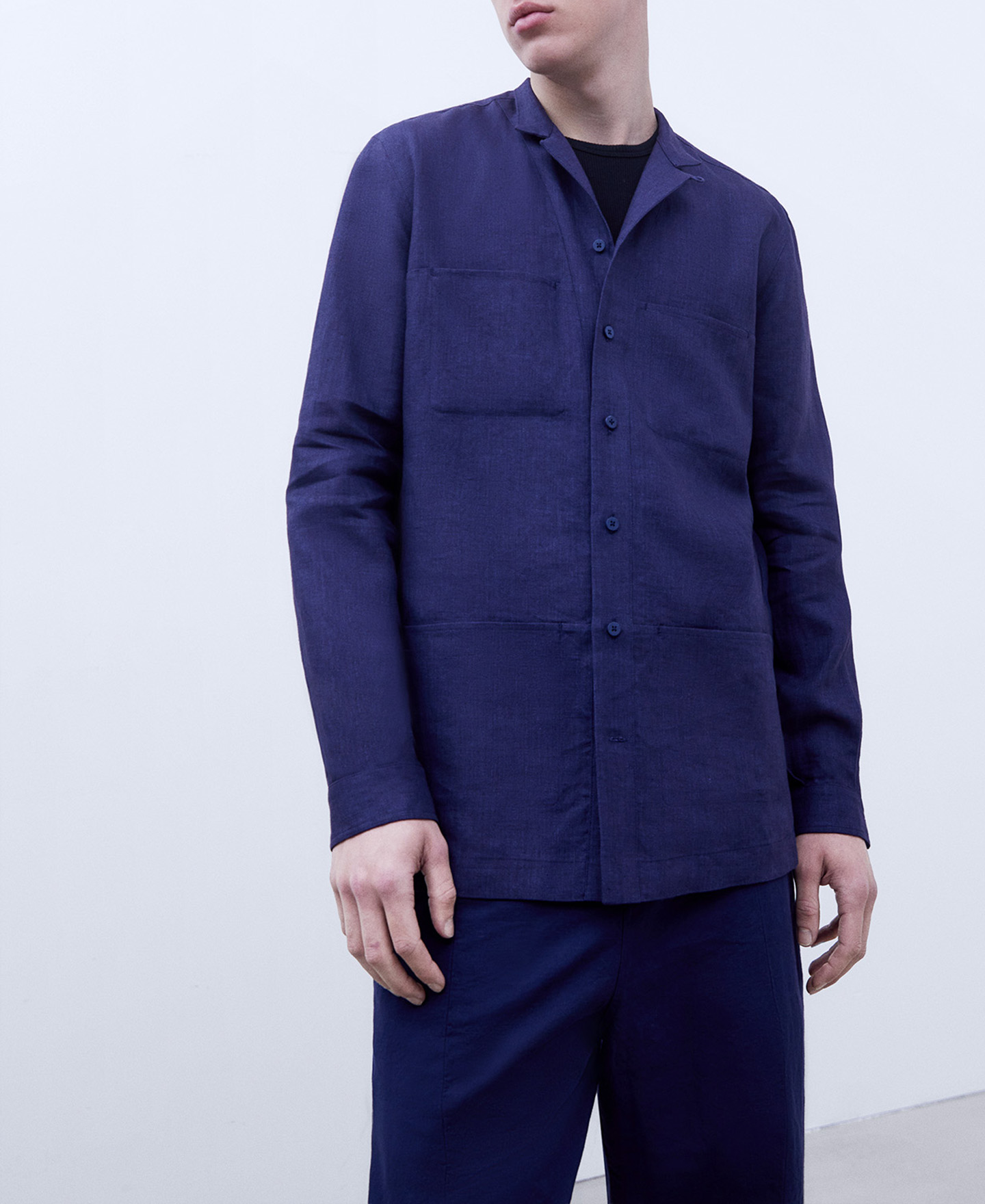 Camisa guayabera en lino europeo image number 5