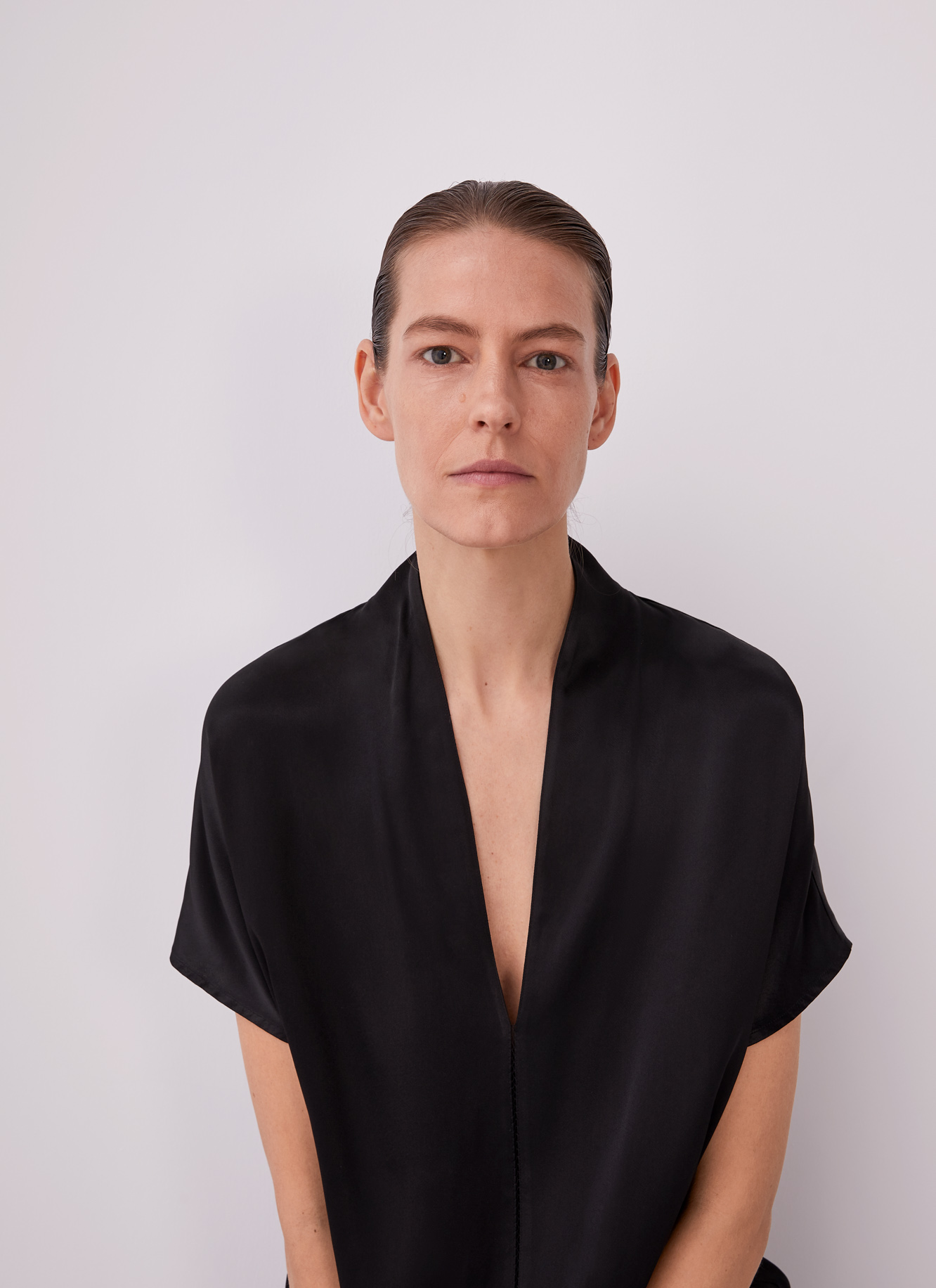 Satin viscose t-shirt image number 1