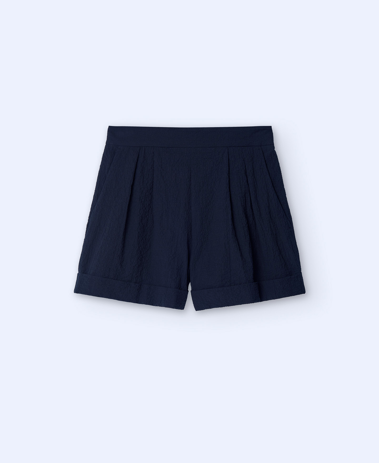 Bermuda short hem image number 4