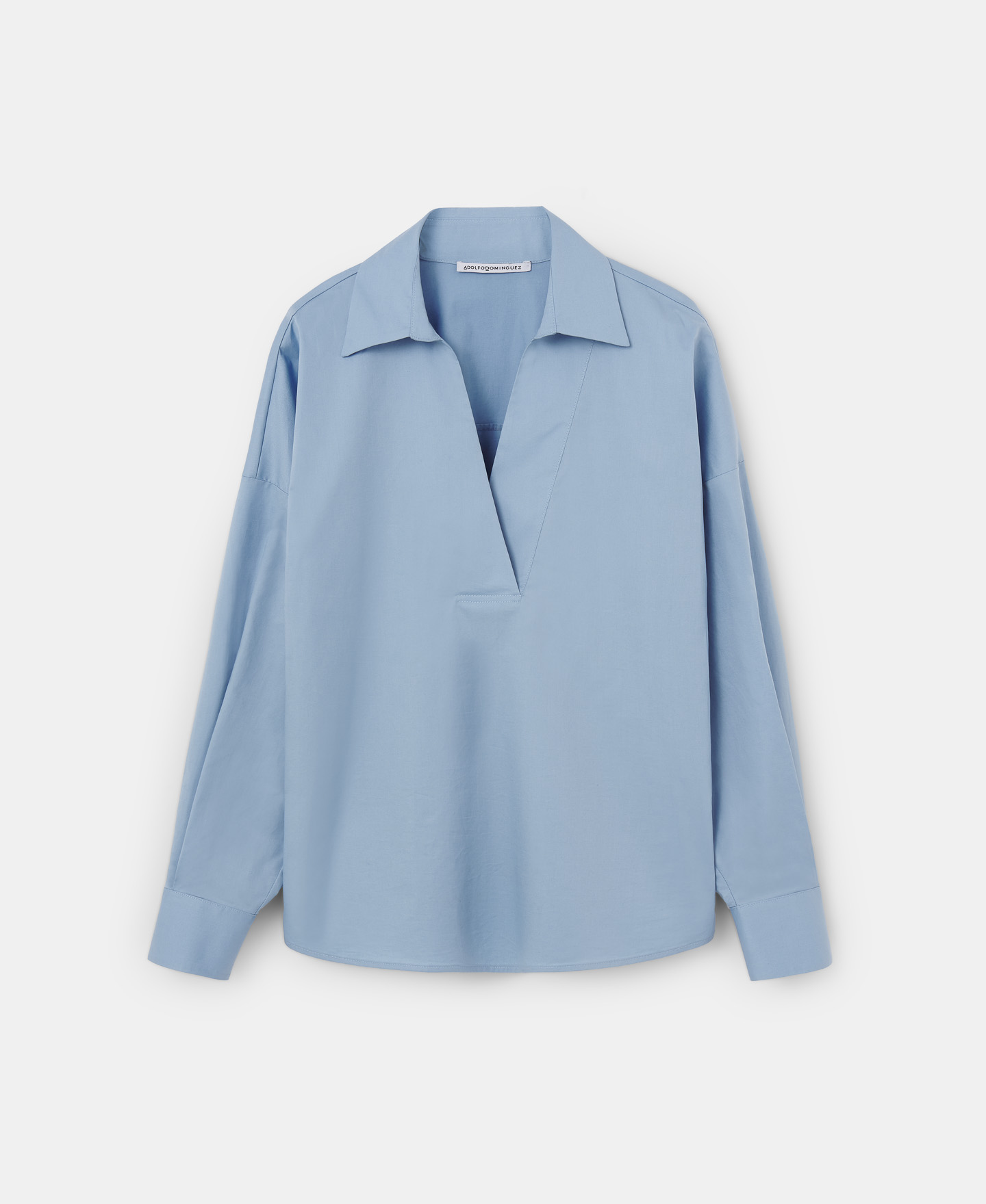 Cotton V-neck shirt image number 4