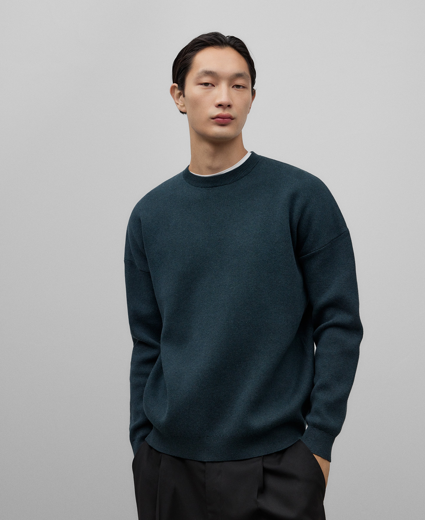 Navy blue cotton sweater man image number 0
