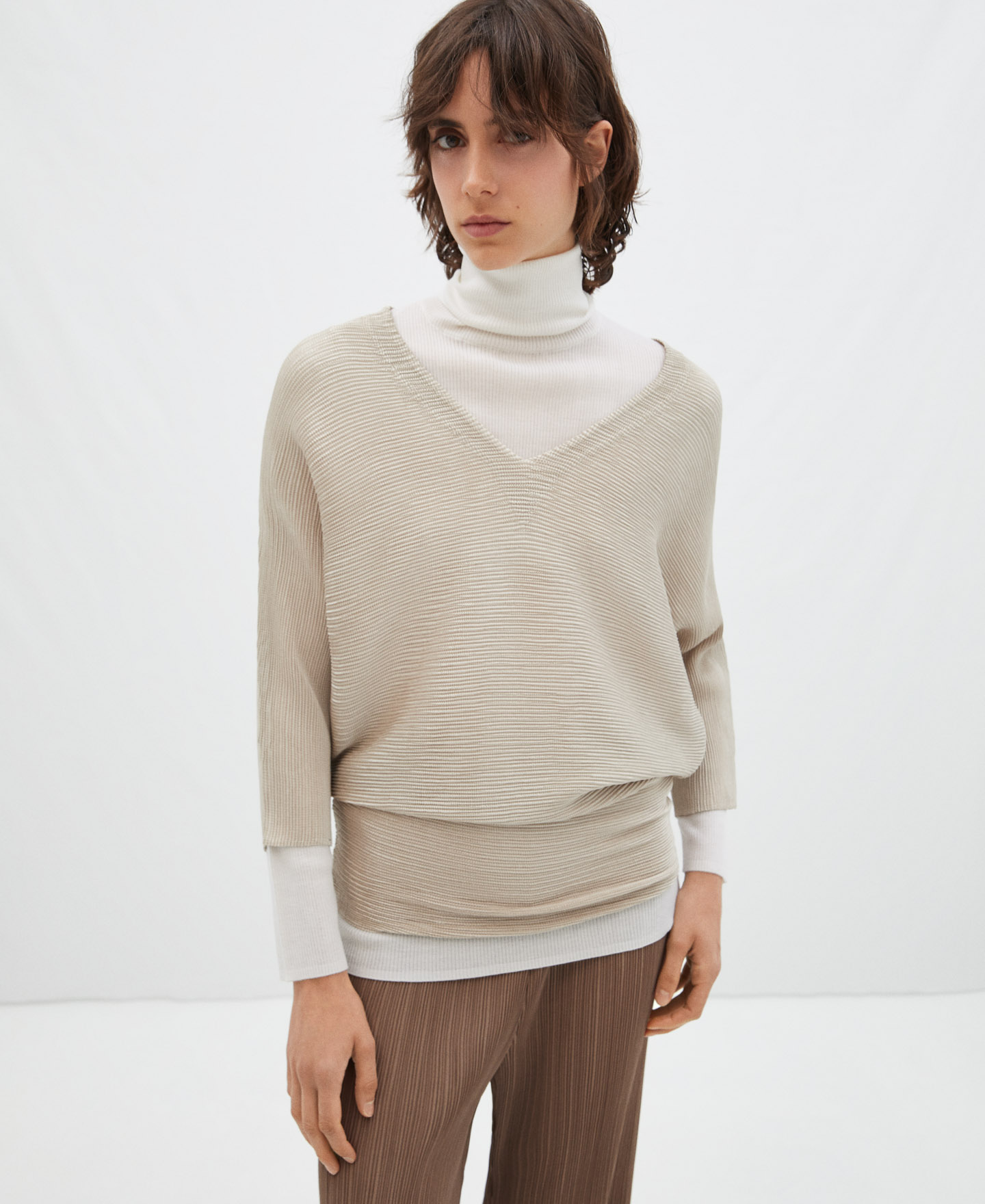 Jersey cuello pico en crinkle image number 0