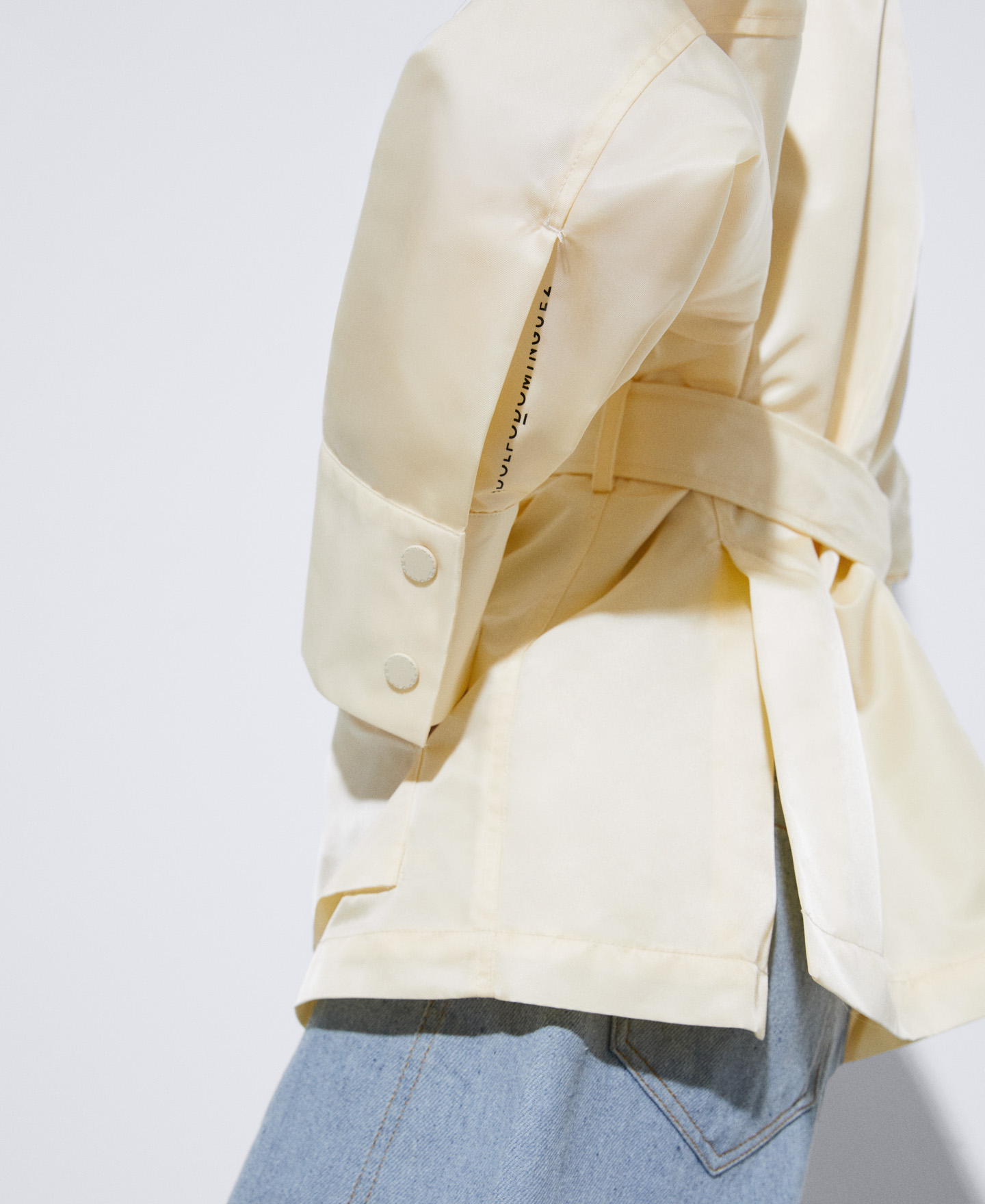 Nylon double-pocket Saharan jacket image number 3