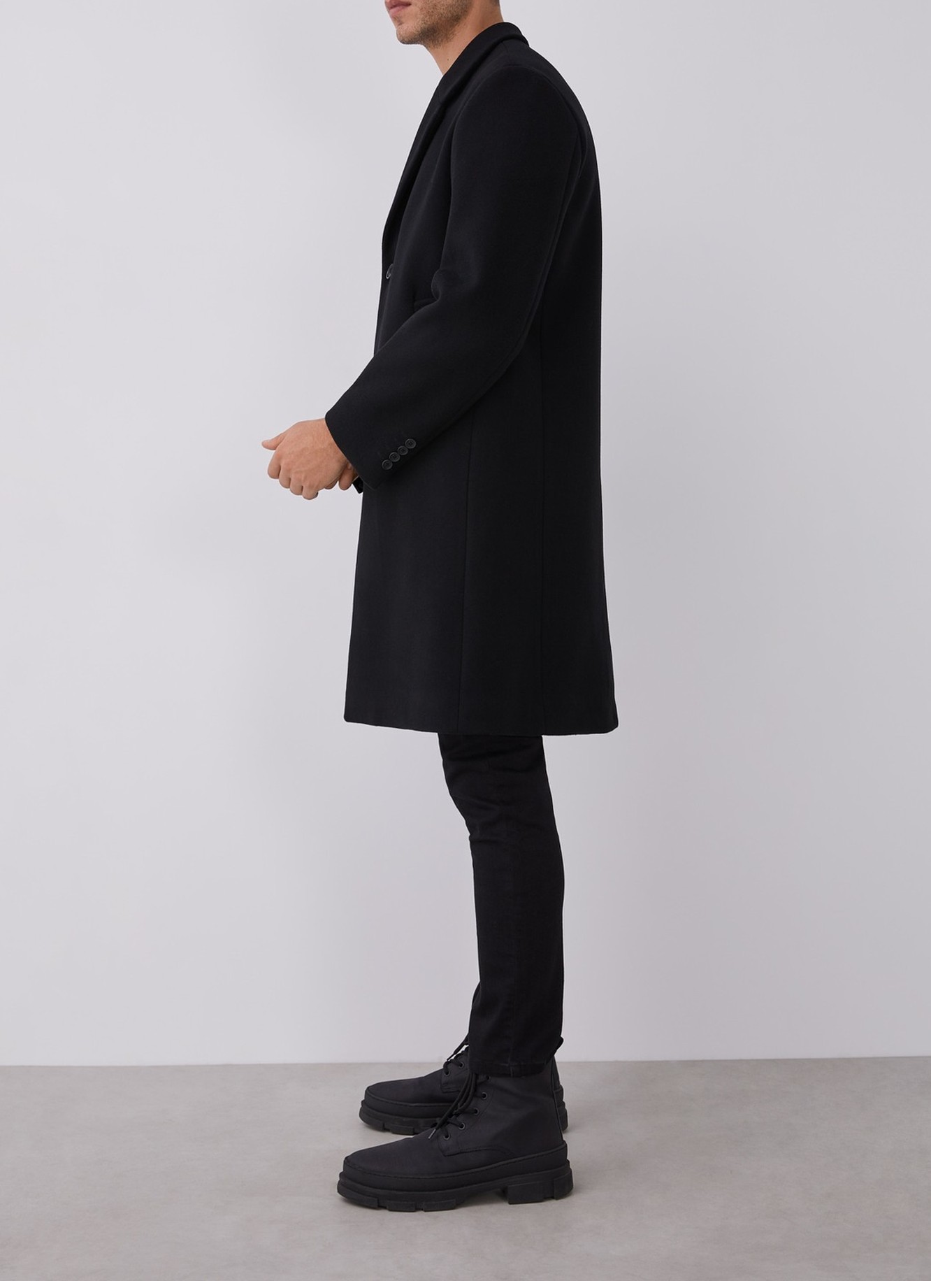 Three quarter length wool coat image number 3