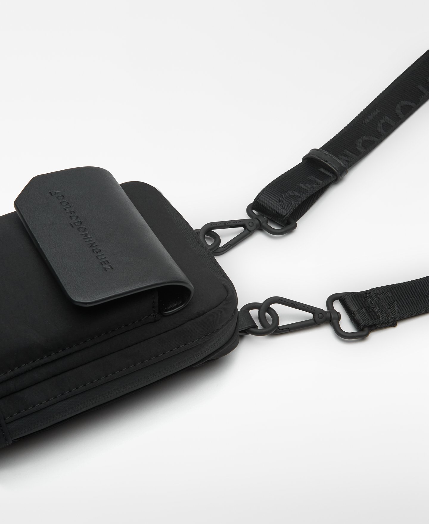 Recycled polyester mobile phone holder image number 1