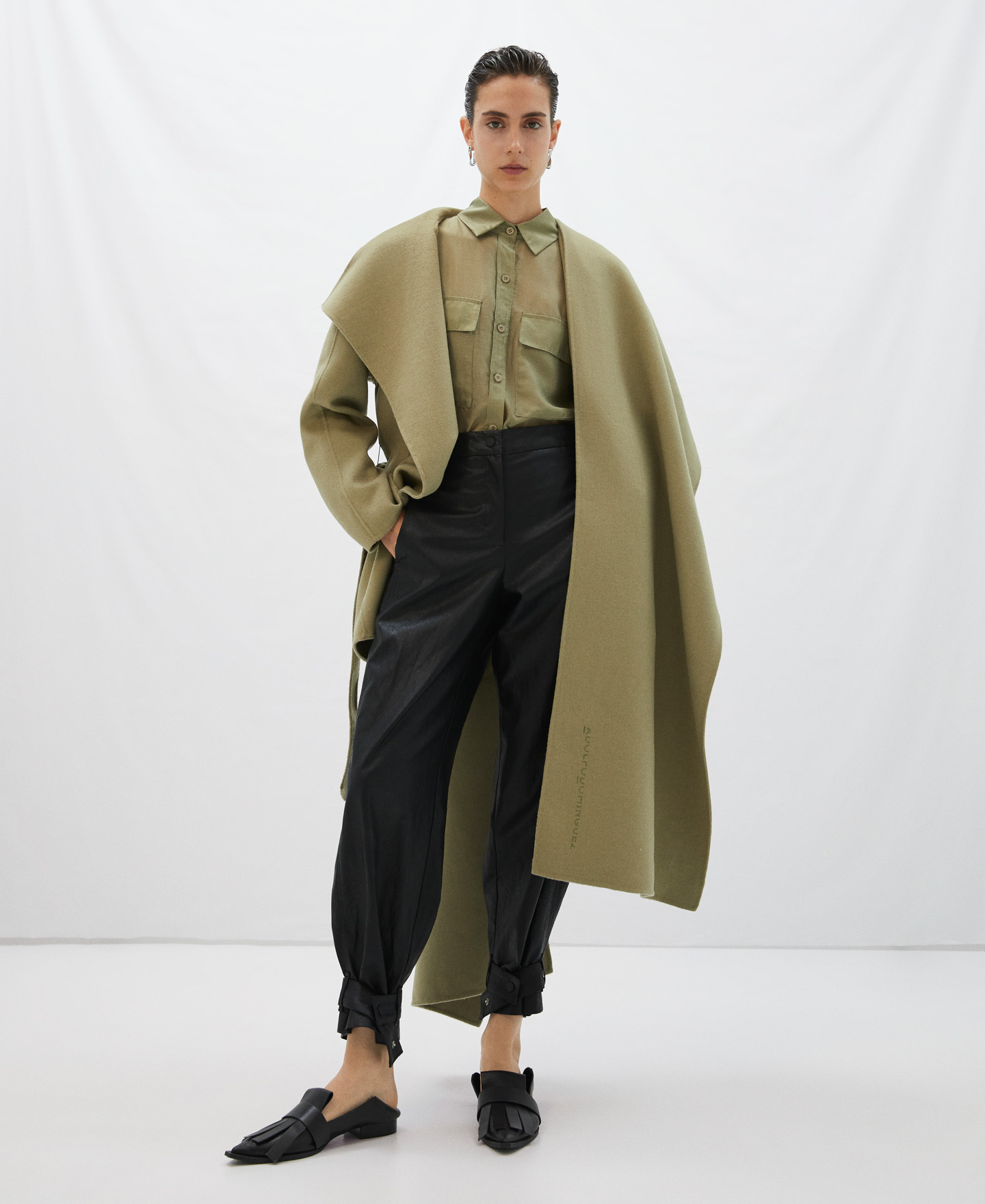 Bat sleeve shirt in lyocell image number 1