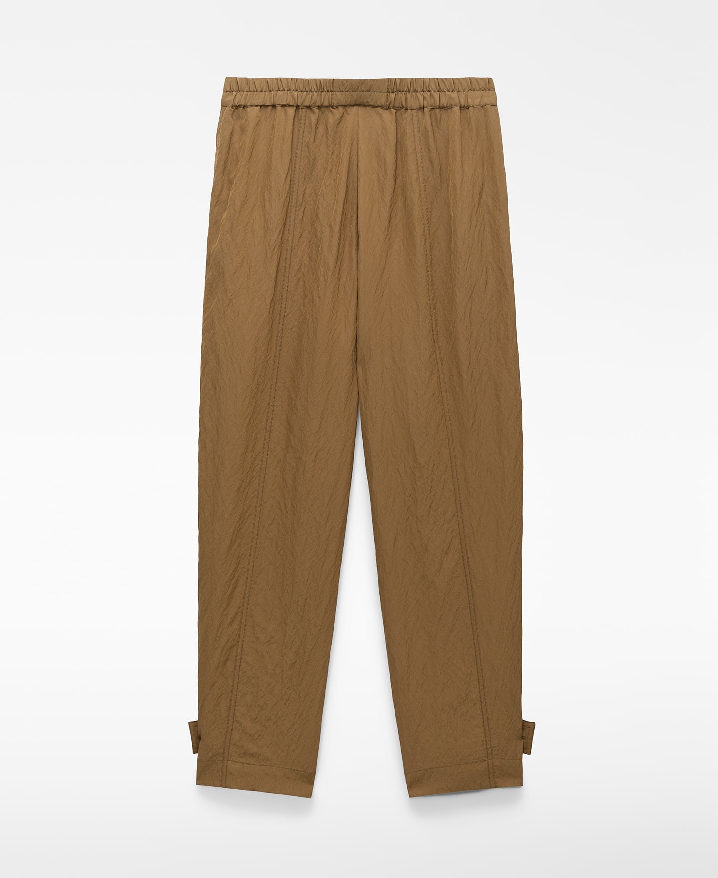 Pantal&oacute;n jogger efecto arrugado image number 7