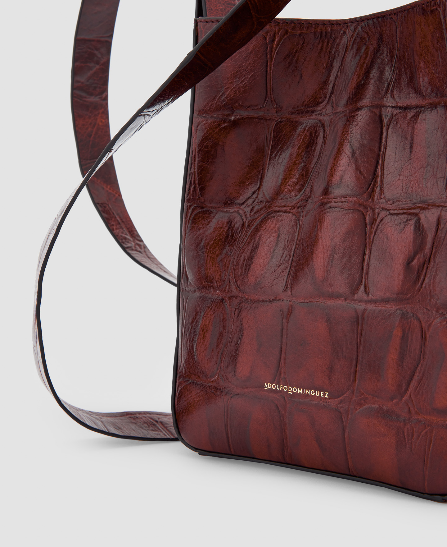 Leather bucket bag image number 3