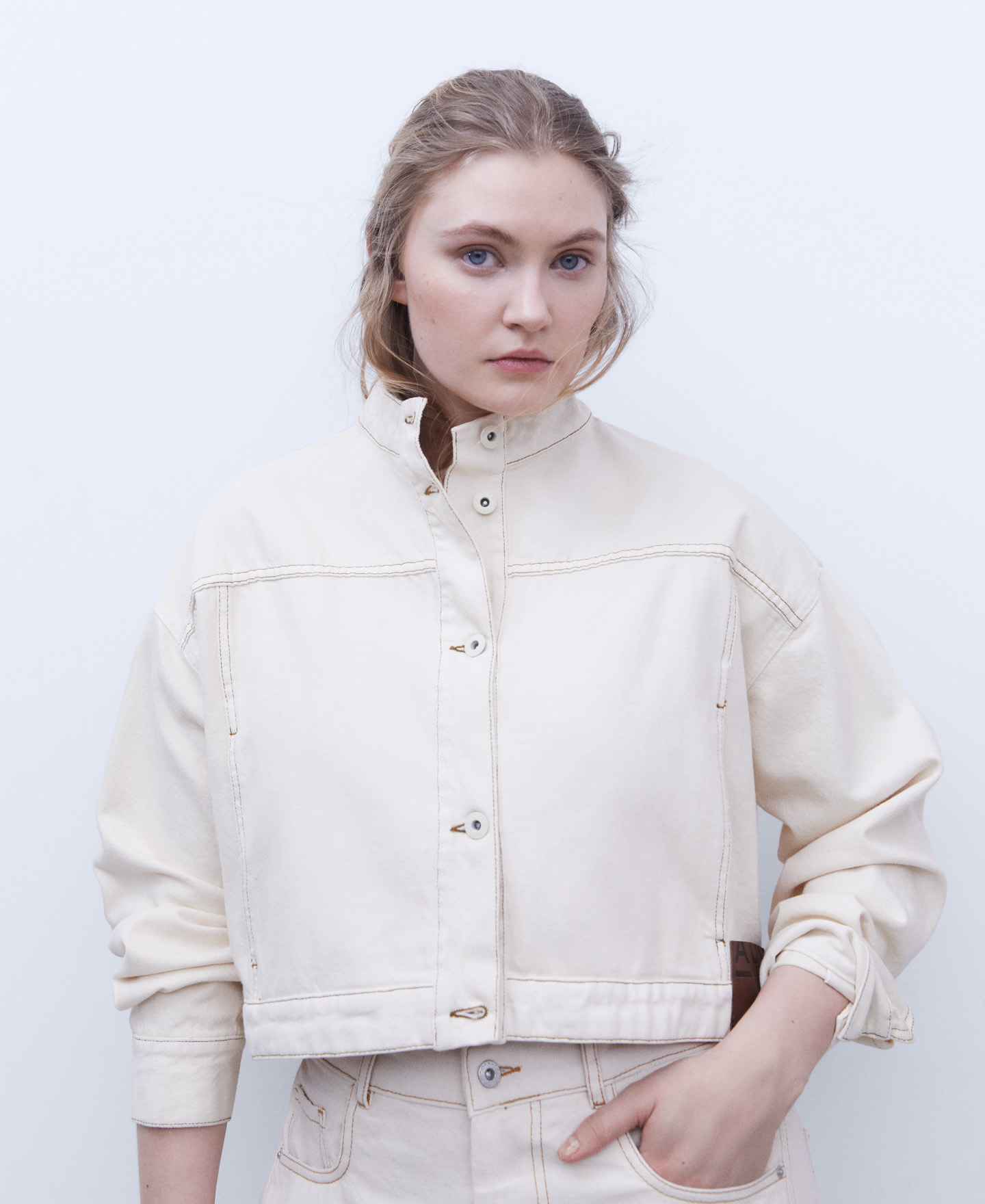 Funnel collar denim jacket image number 0