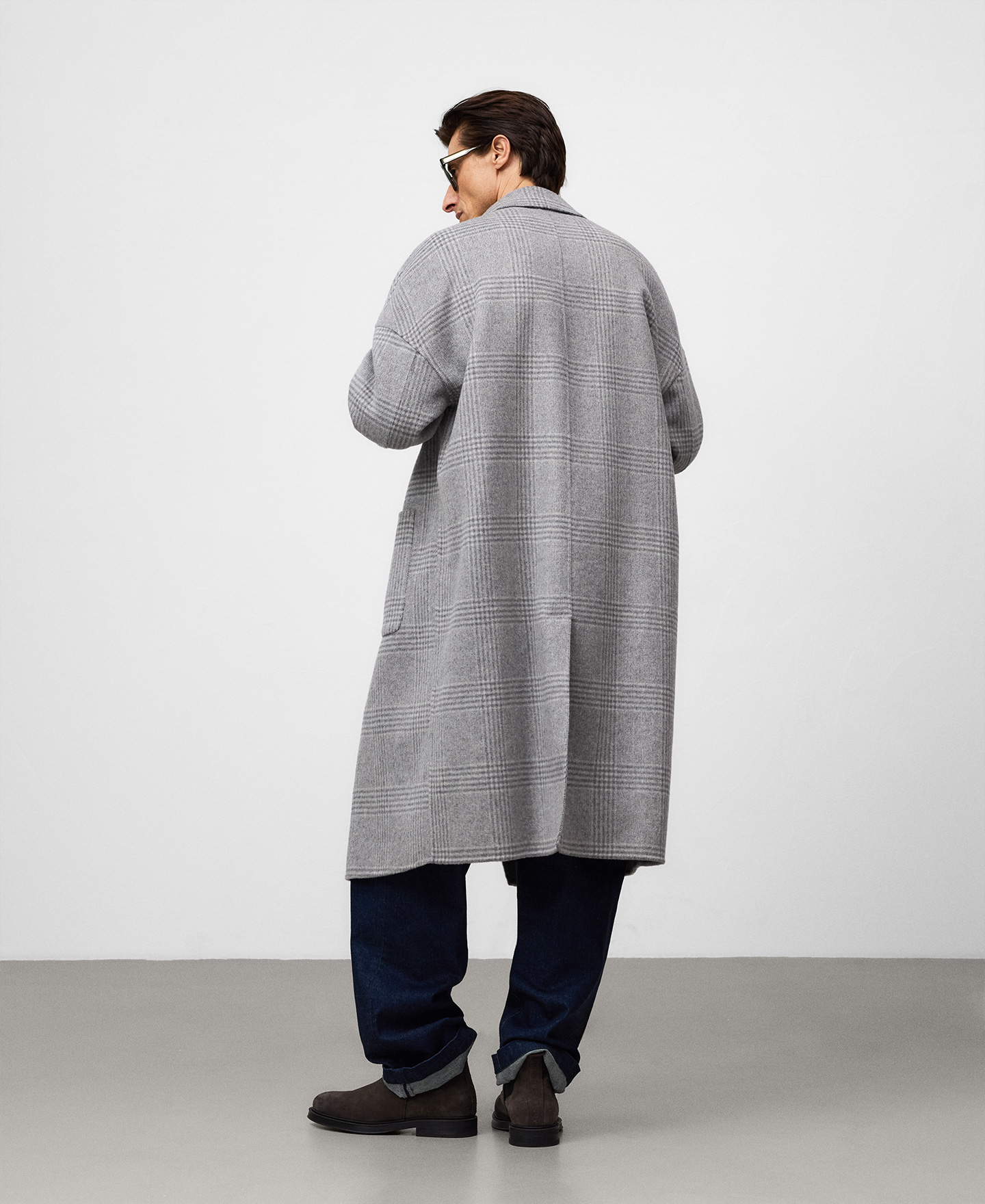 Manteau double face à carreaux pour homme image number 2