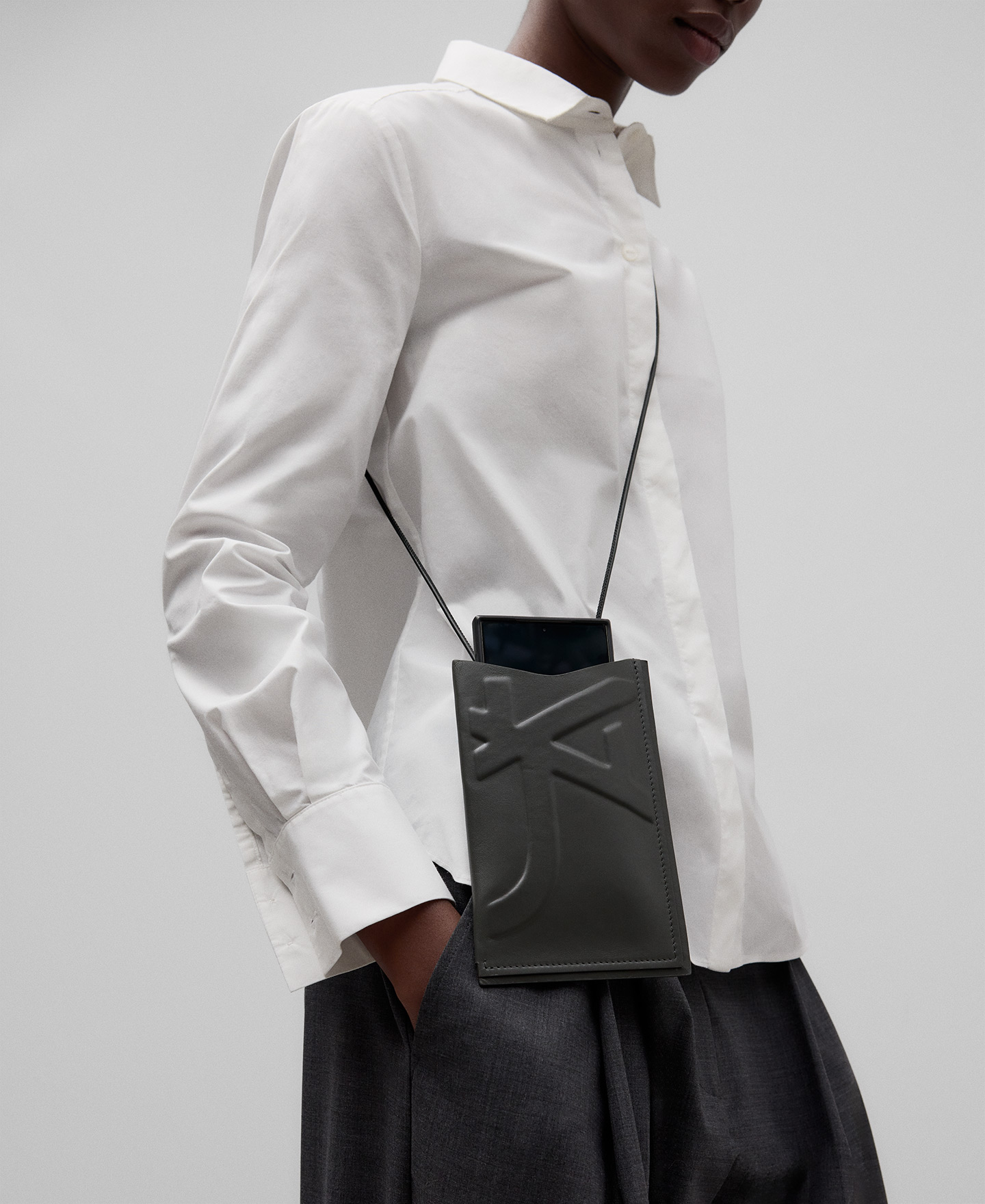 Leather maxi logo phone holder woman image number 3