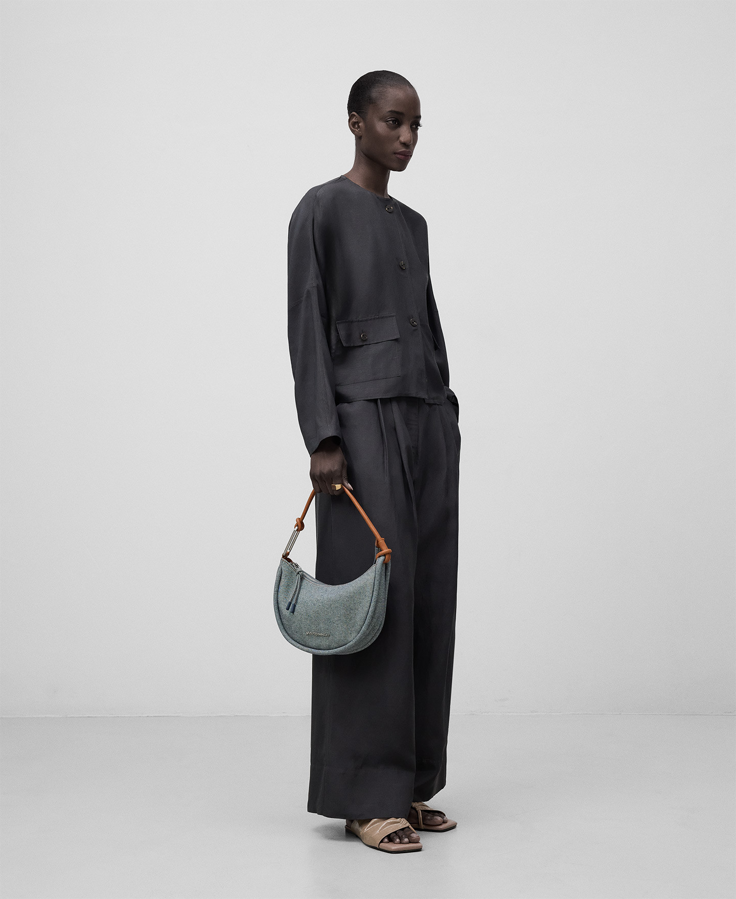 Luna denim shoulder bag woman image number 4