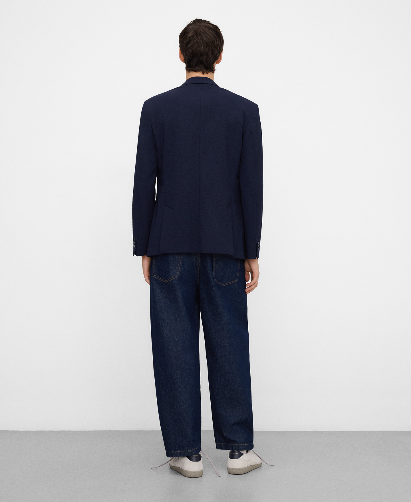 Seersucker tailored blazer man image number 2