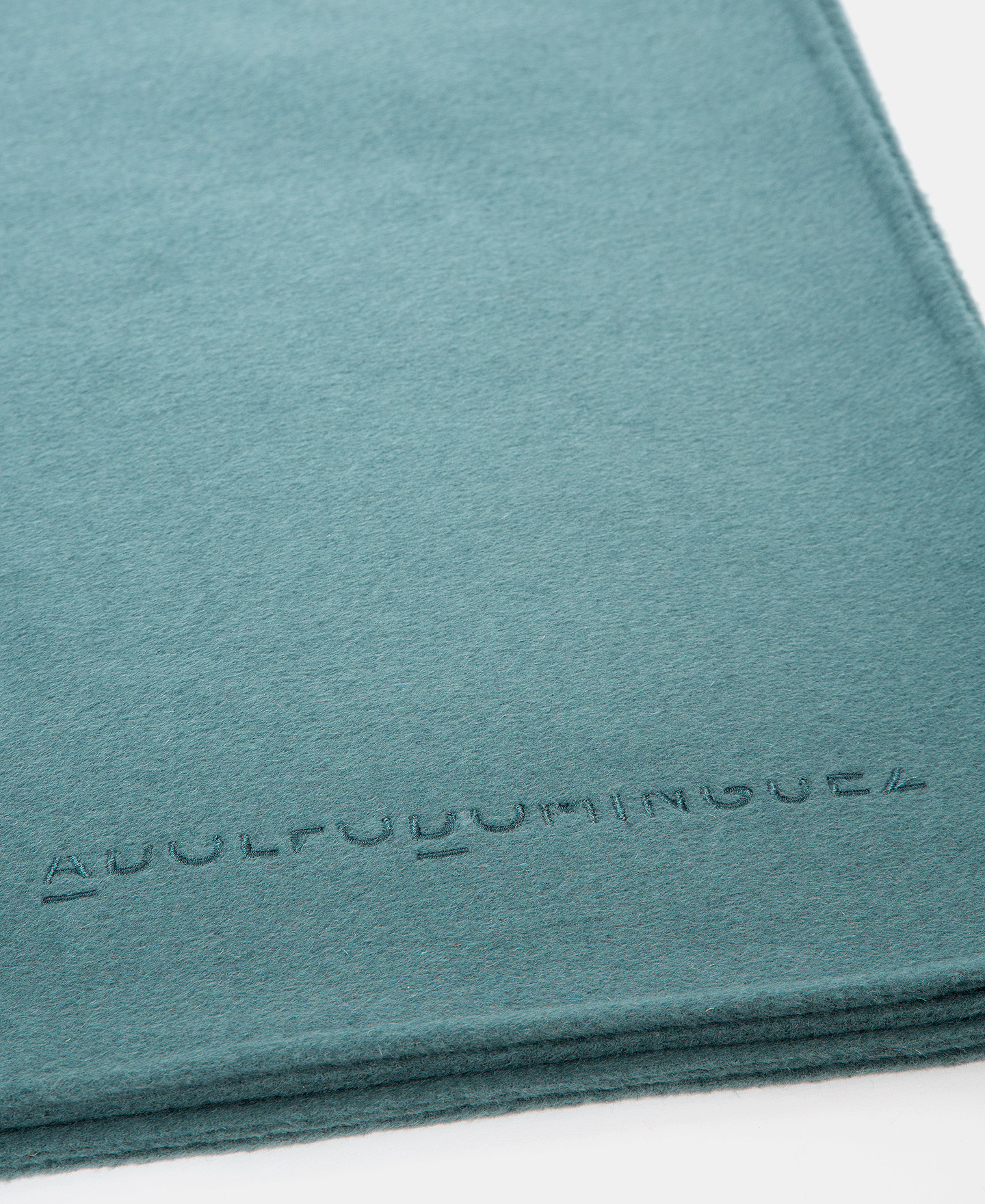 Double face wool scarf image number 2