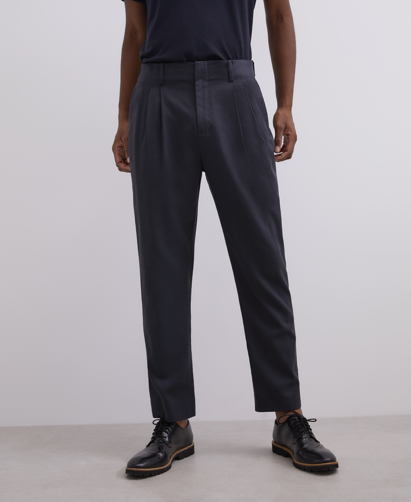 Pantalón en twill lyocell y algodón image number 1