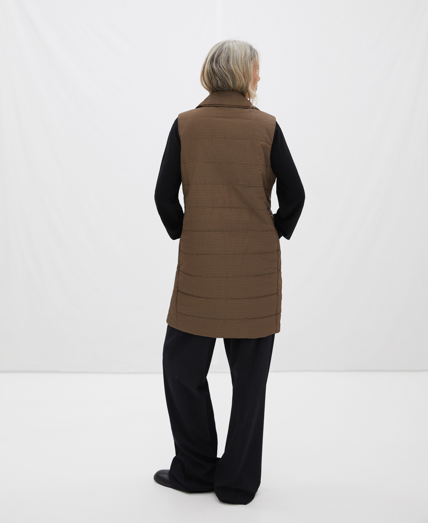 Chaleco acolchado estampado tweed image number 2