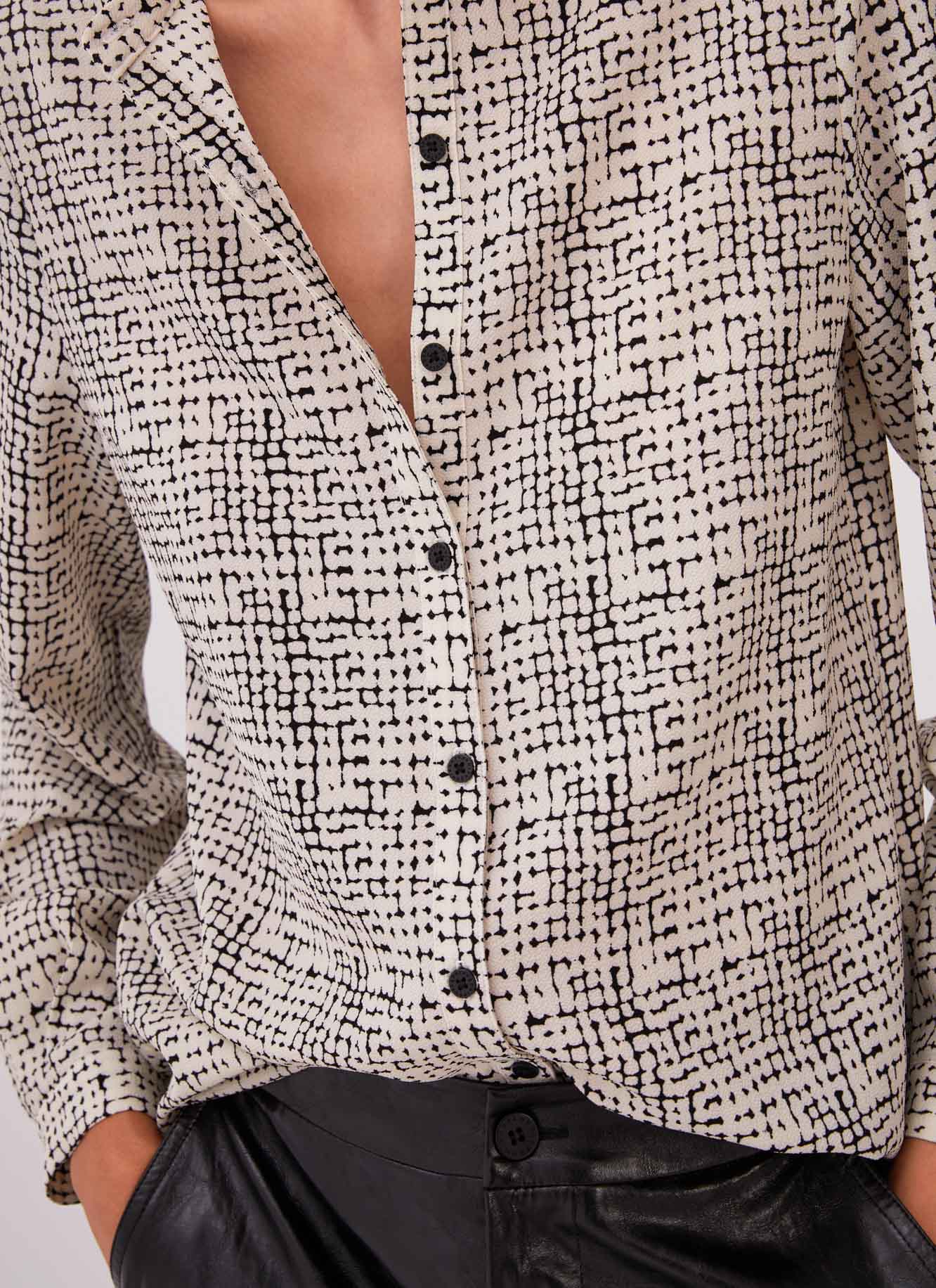 Printed shirt with crew collar image number 2