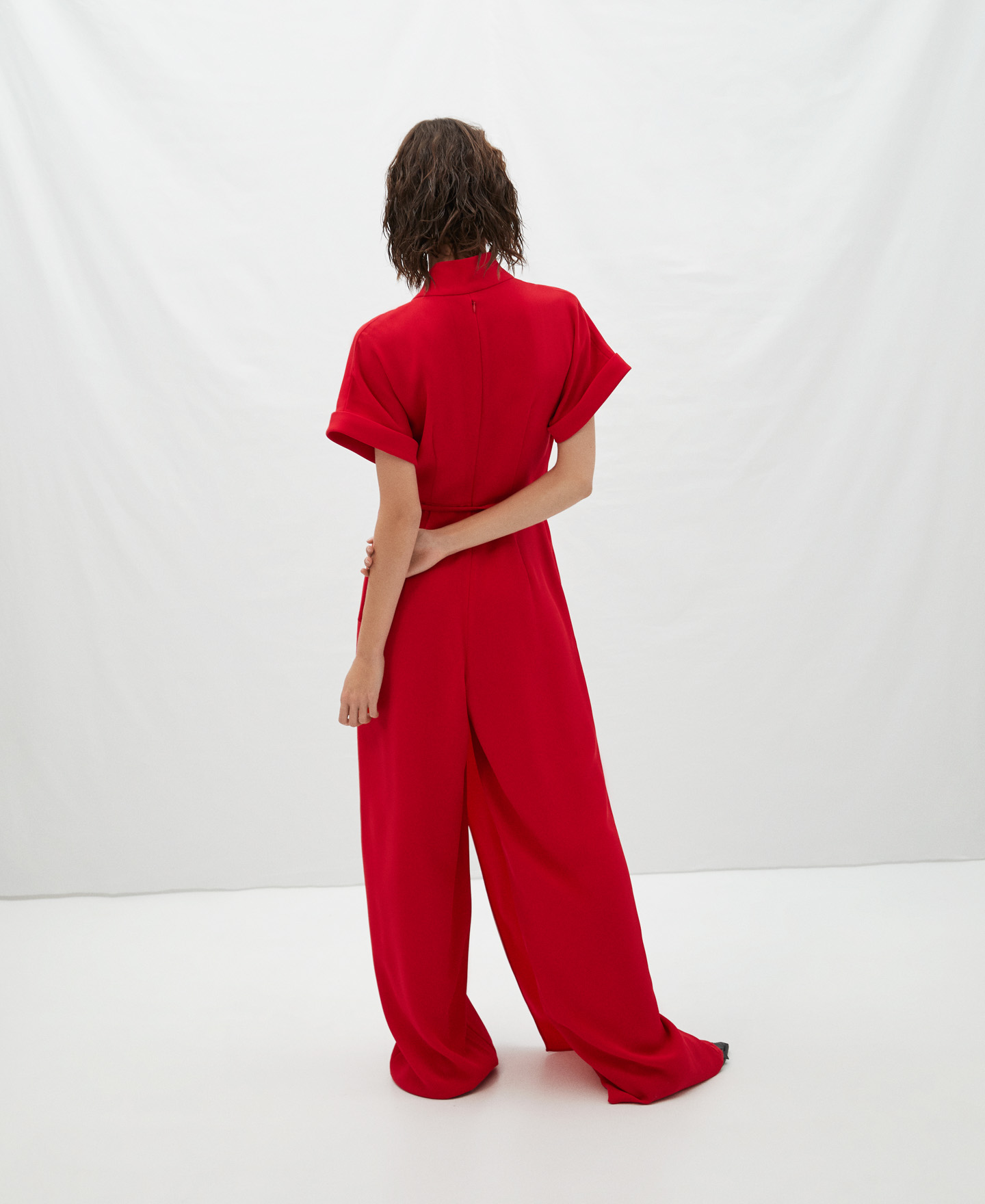 Crossover piece jumpsuit image number 2