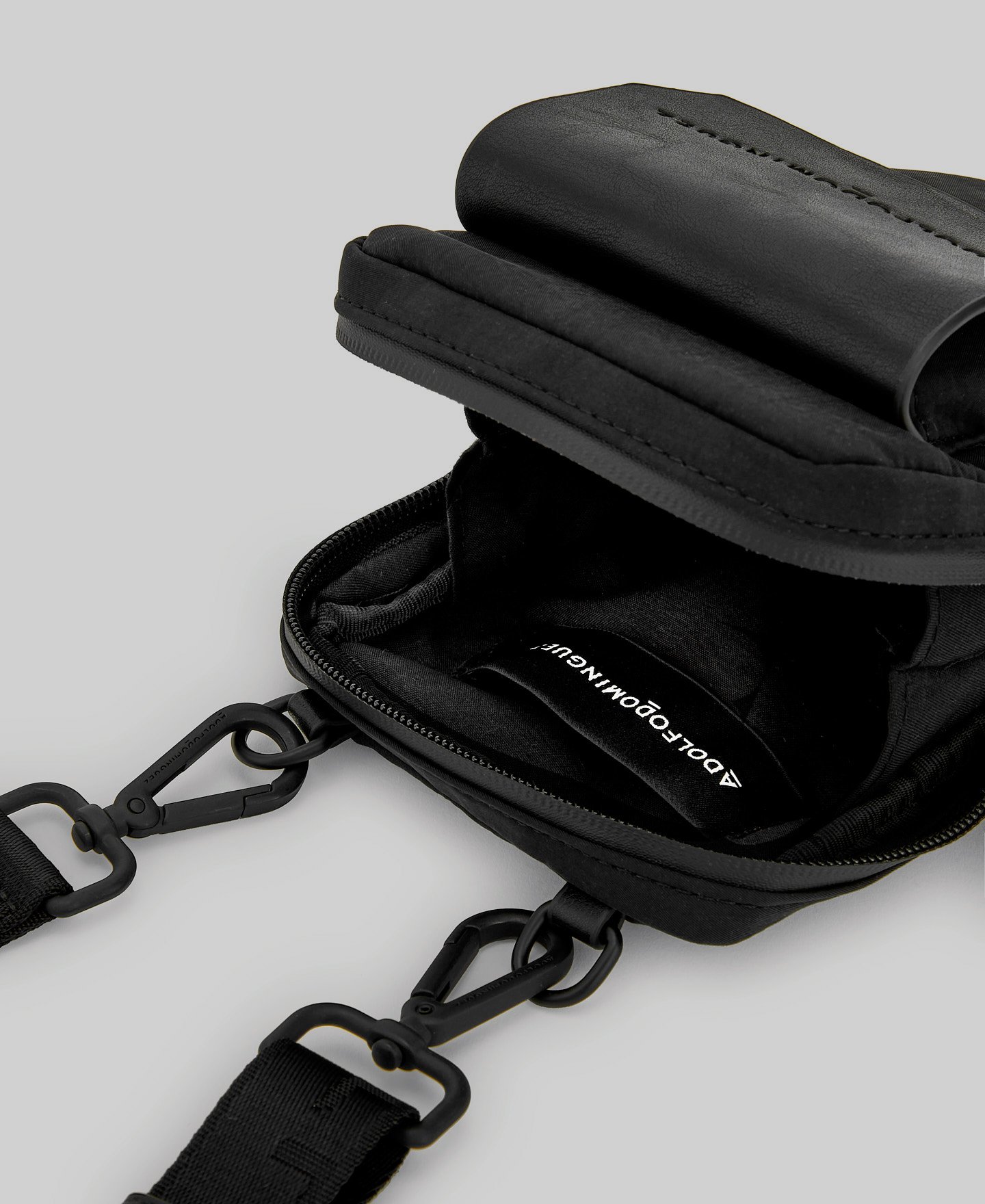 Recycled polyester mobile phone holder image number 3