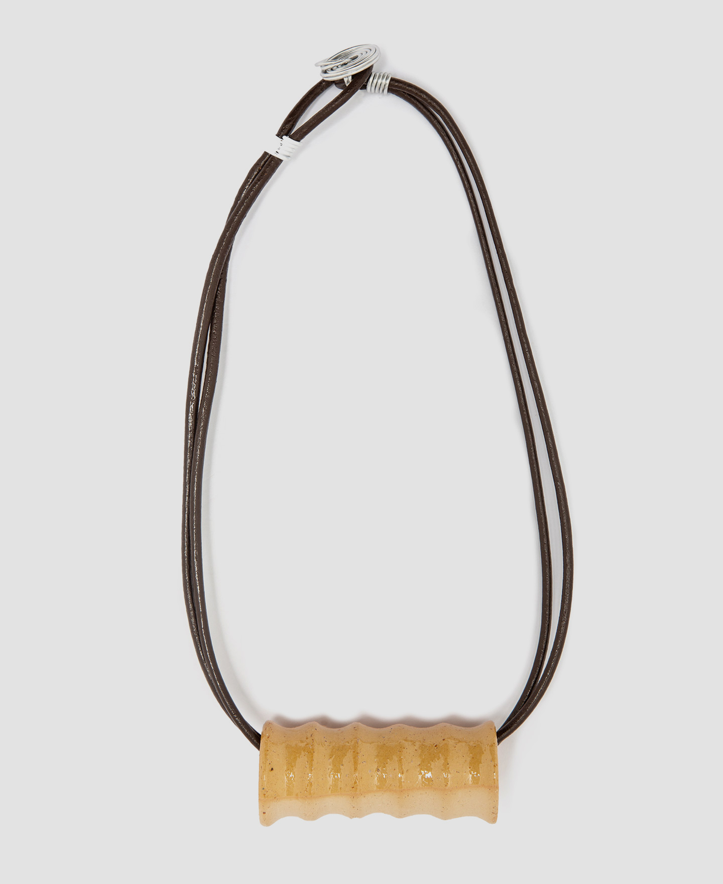 Niñodaguia large tubular handle pendant image number 0