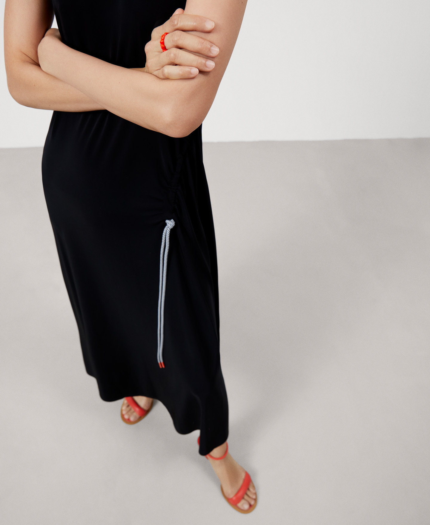 Vestido comprido em malha de viscose image number 3