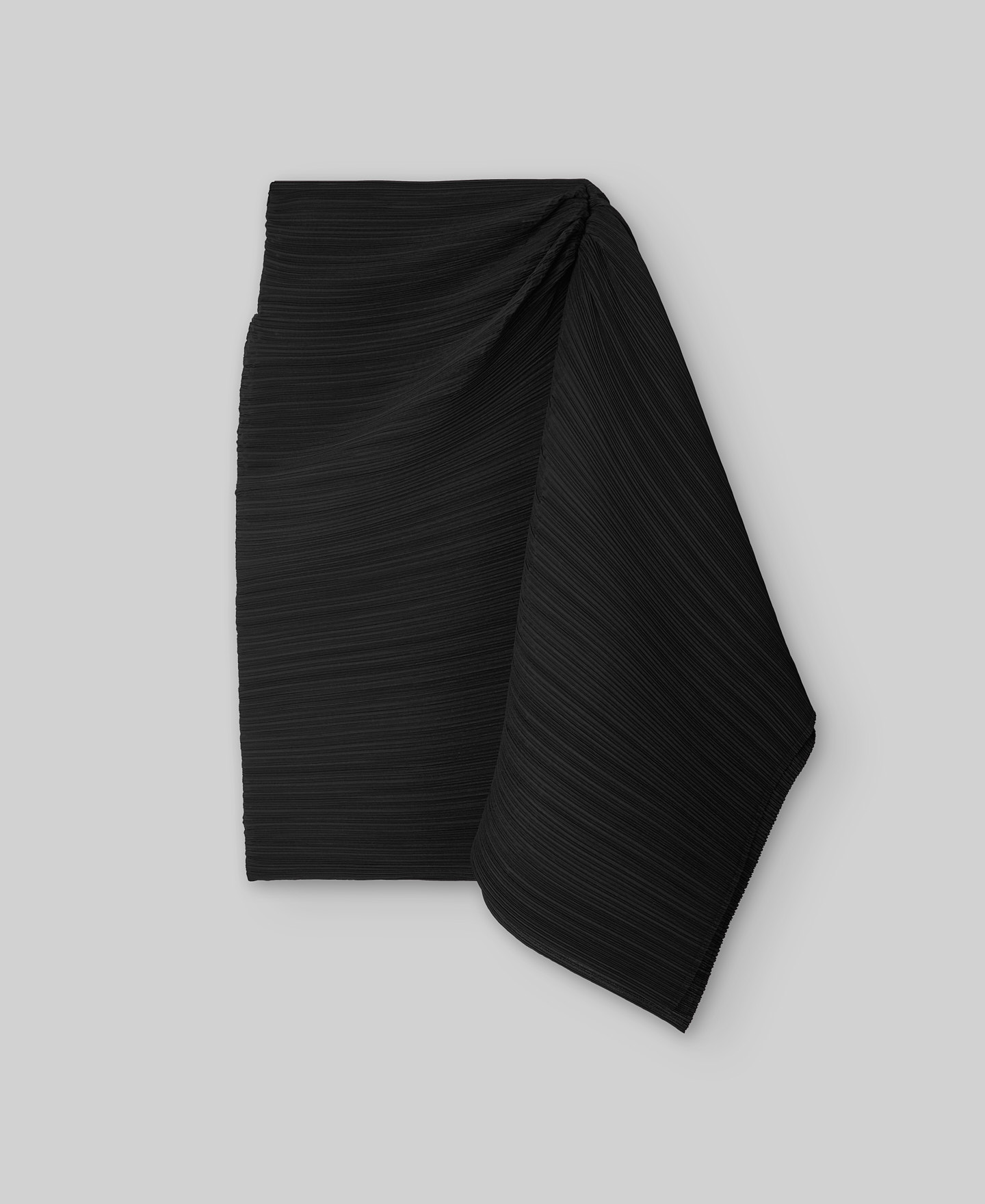 Crinkle skirt gesture on the side woman image number 4