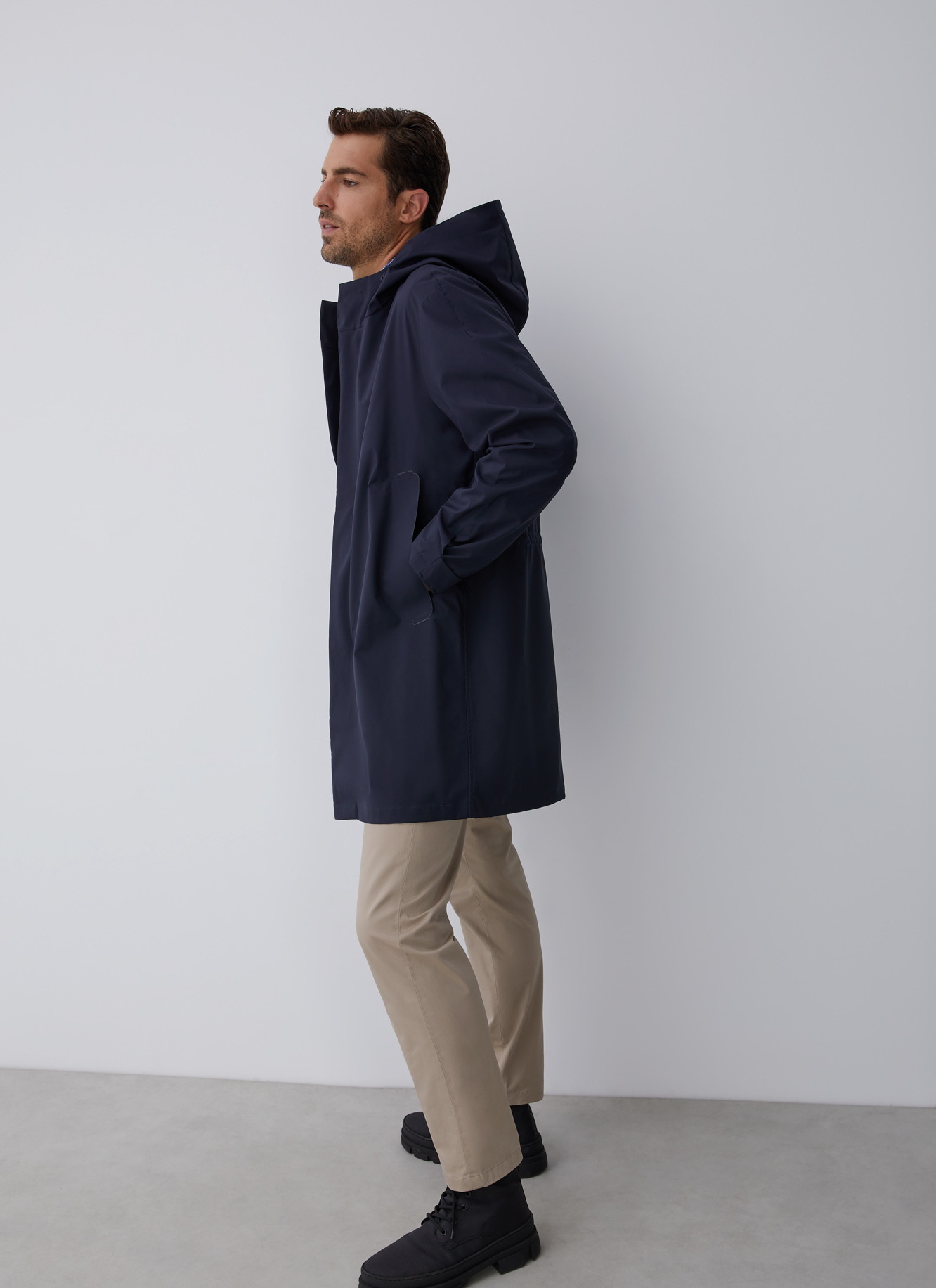 Parka con capucha de twill reciclado image number 4