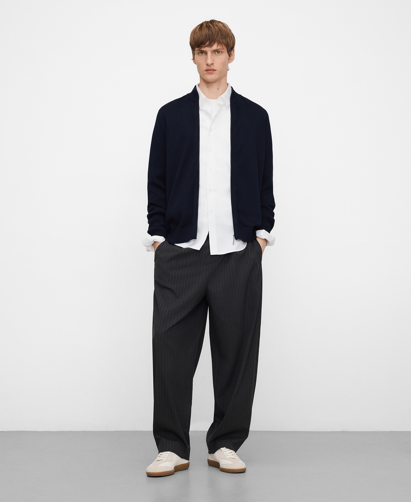 Organic cotton knit cardigan man image number 1