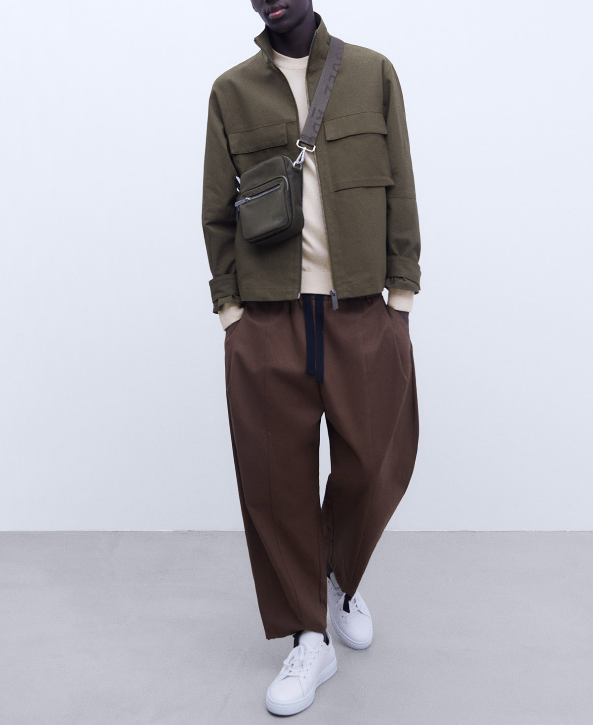 Cotton and viscose crew neck sweater image number 1
