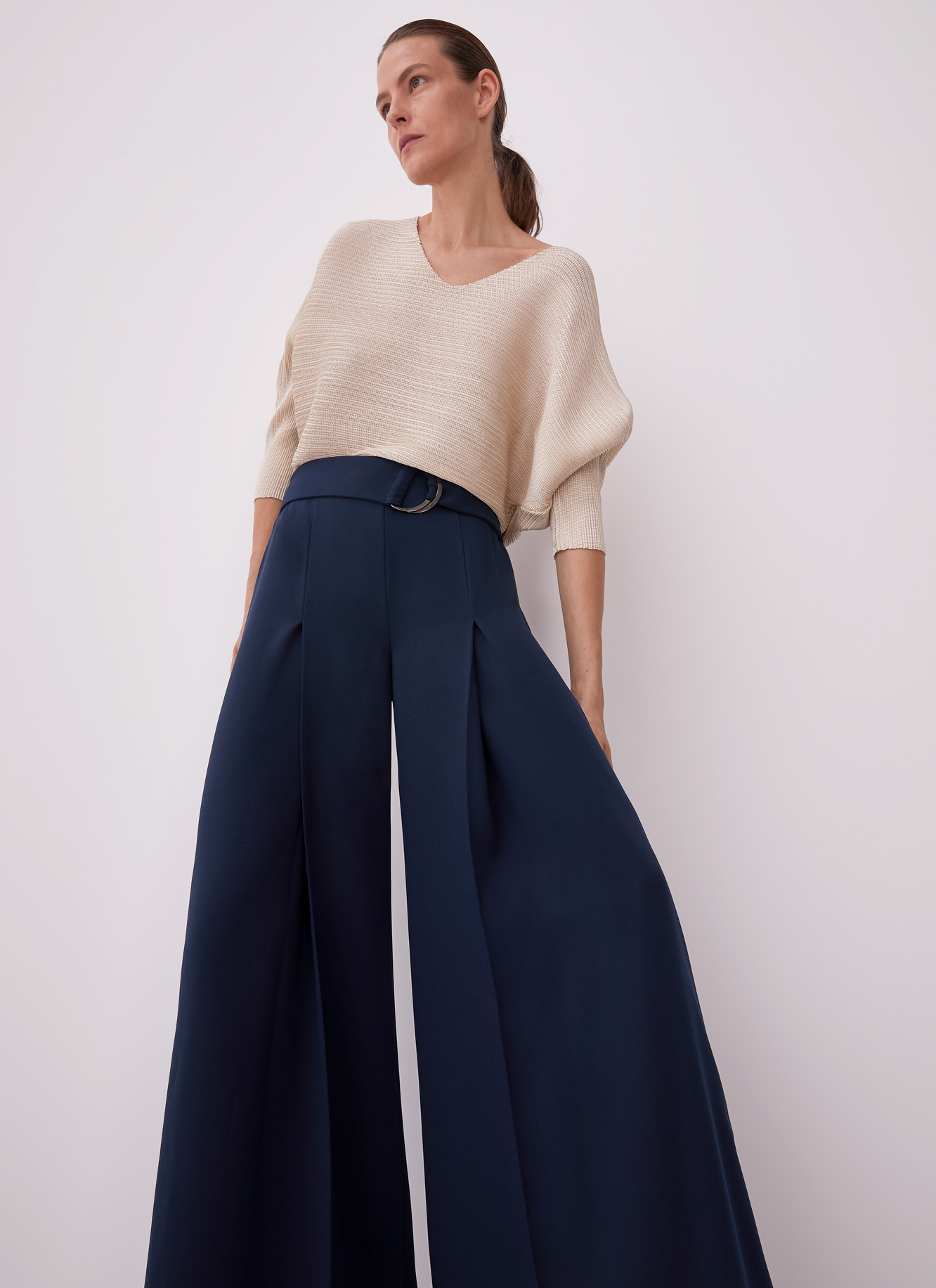 Wide trousers with darts and belt image number 2