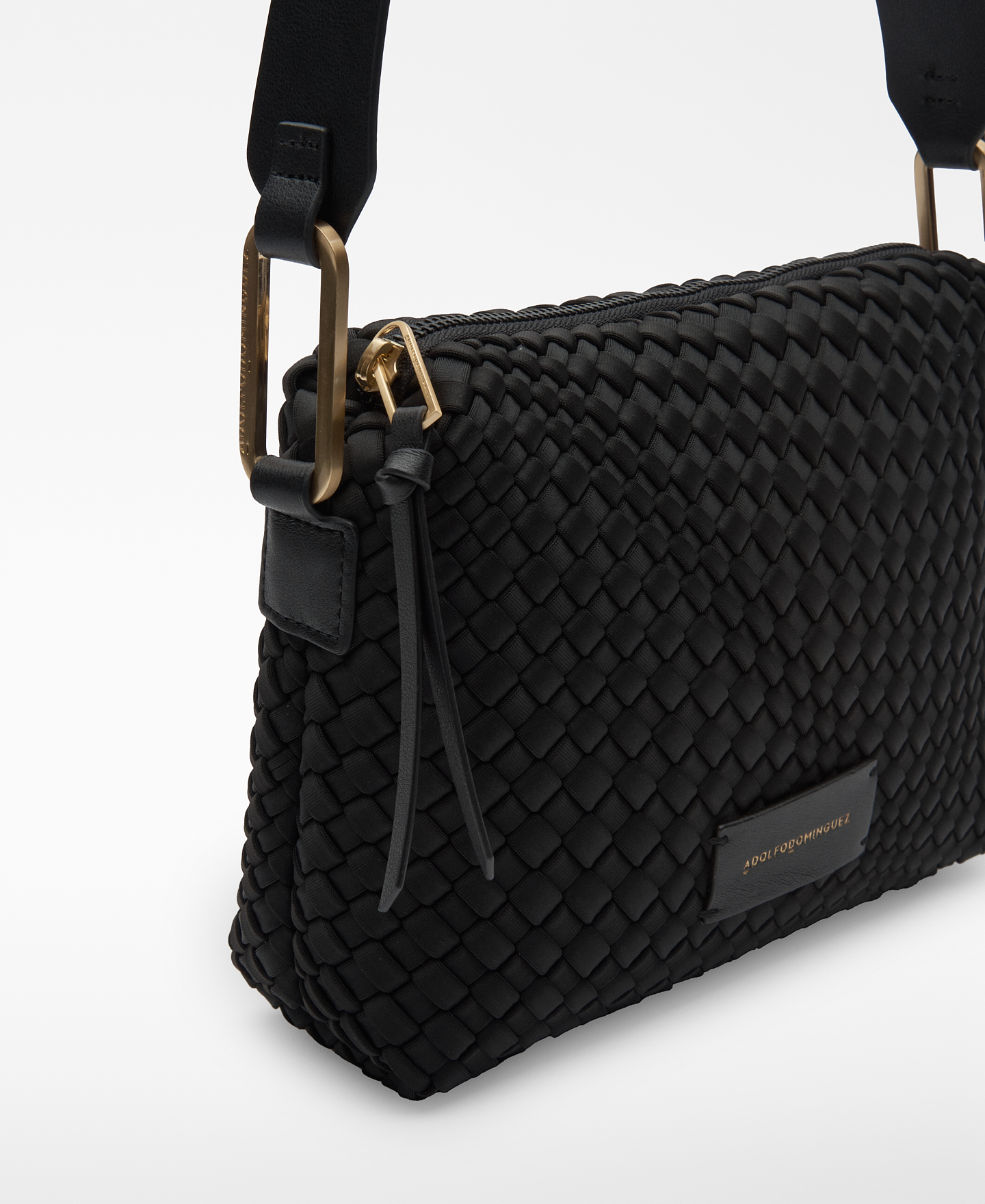 Braided fabric medium crossbody woman image number 3