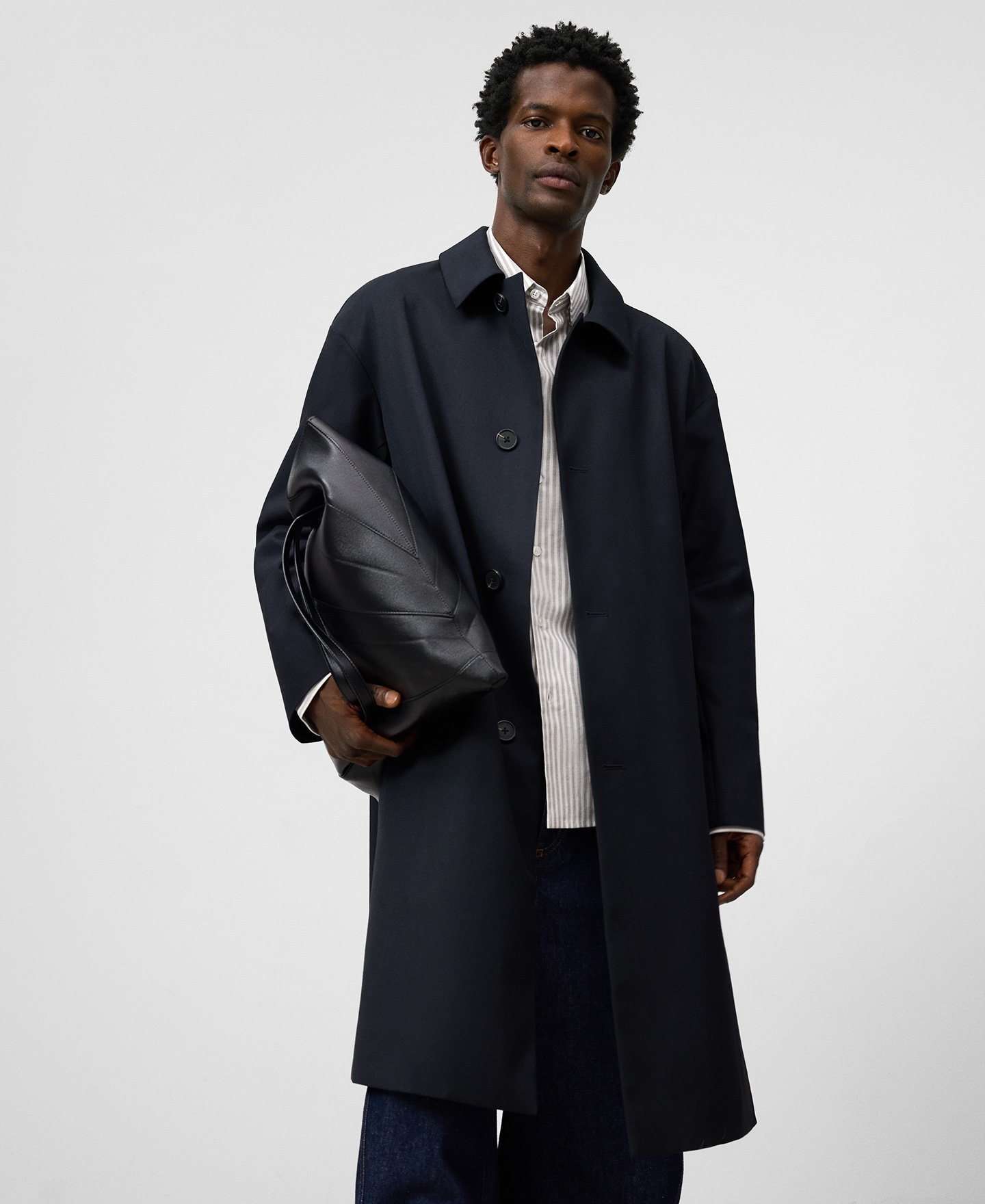 Gabardina com gola de aba para homem image number 0