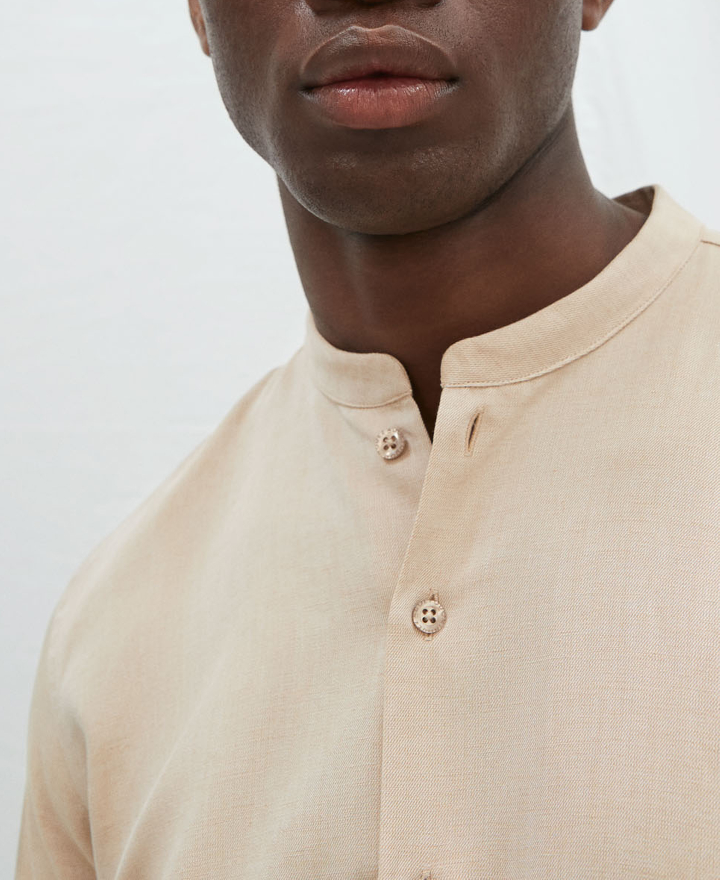 Mao collar shirt in lyocell and cotton image number 3