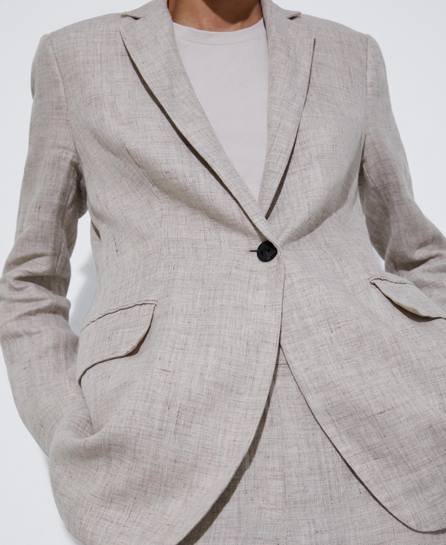 Blazer light structure in European linen image number 3