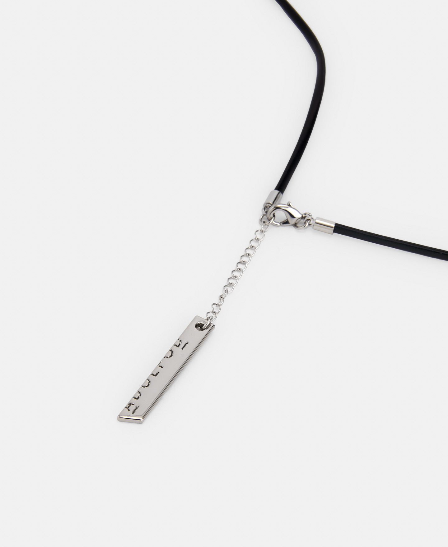 Leather-look foil necklace image number 2